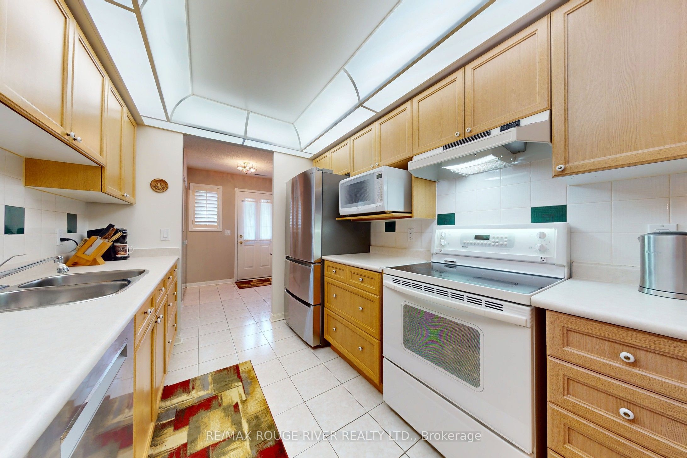 1400 The Esplanade N 418 Property Photo 15