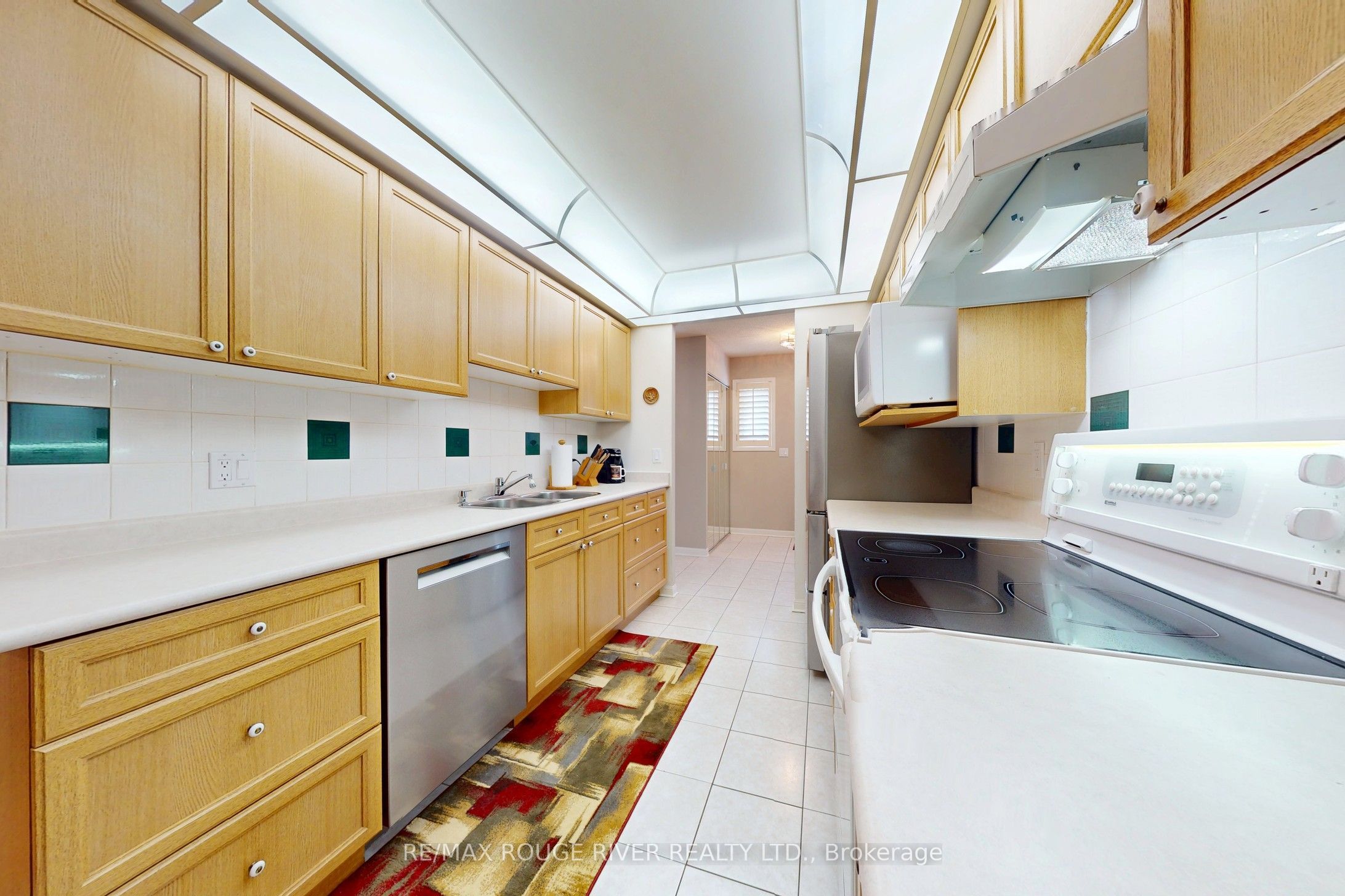 1400 The Esplanade N 418 Property Photo 16