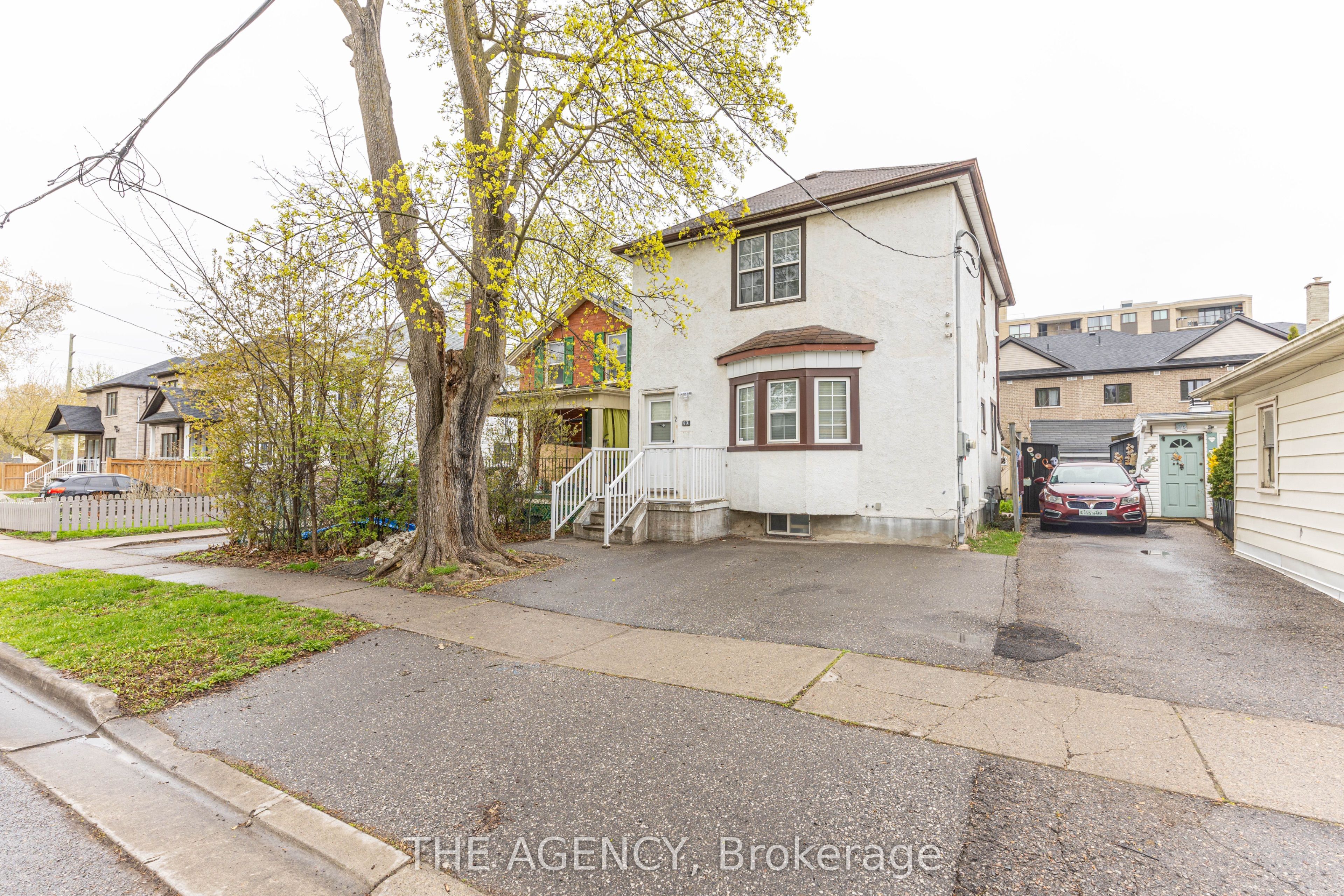63 Hogarth Street Property Photo 2