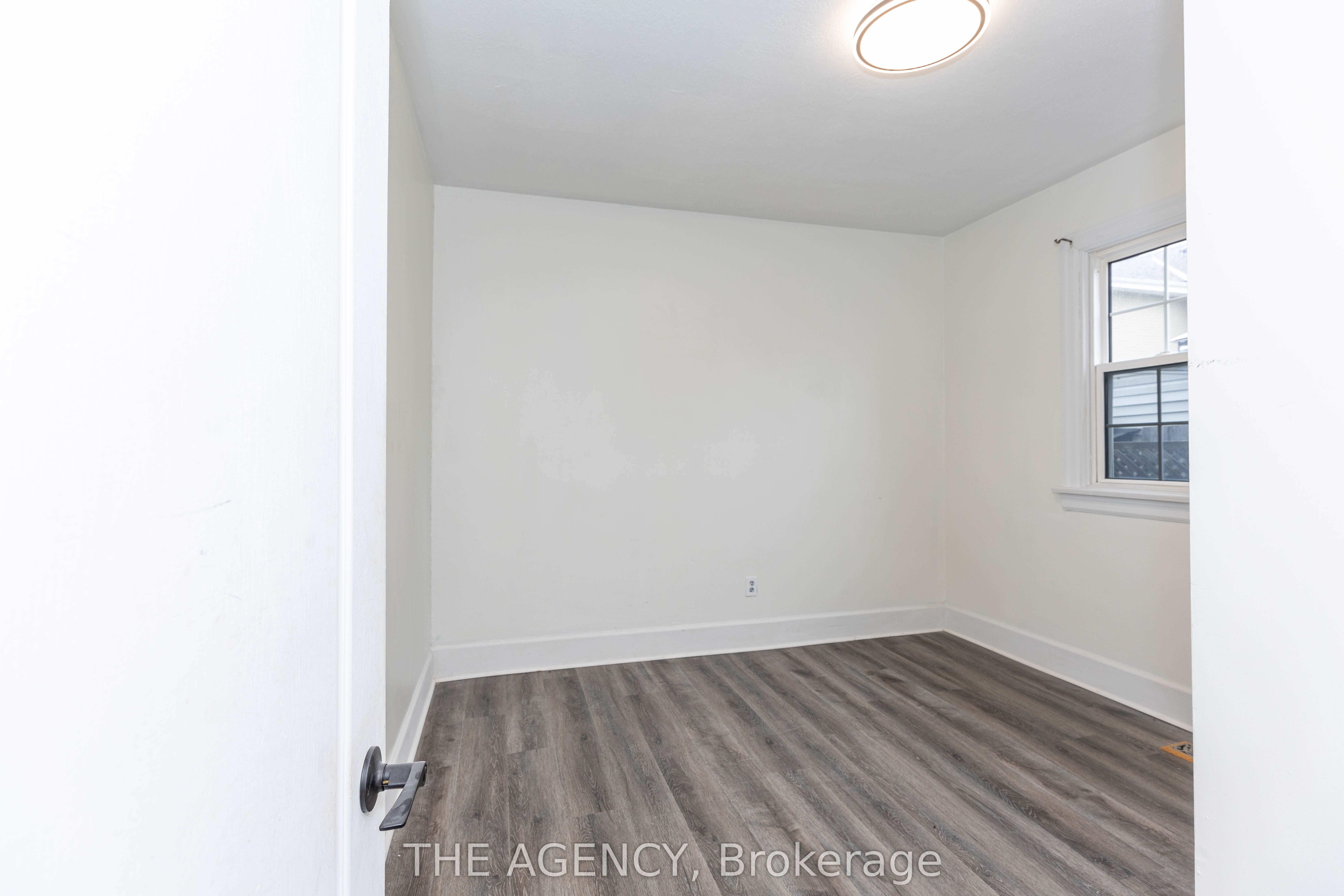 63 Hogarth Street Property Photo 9