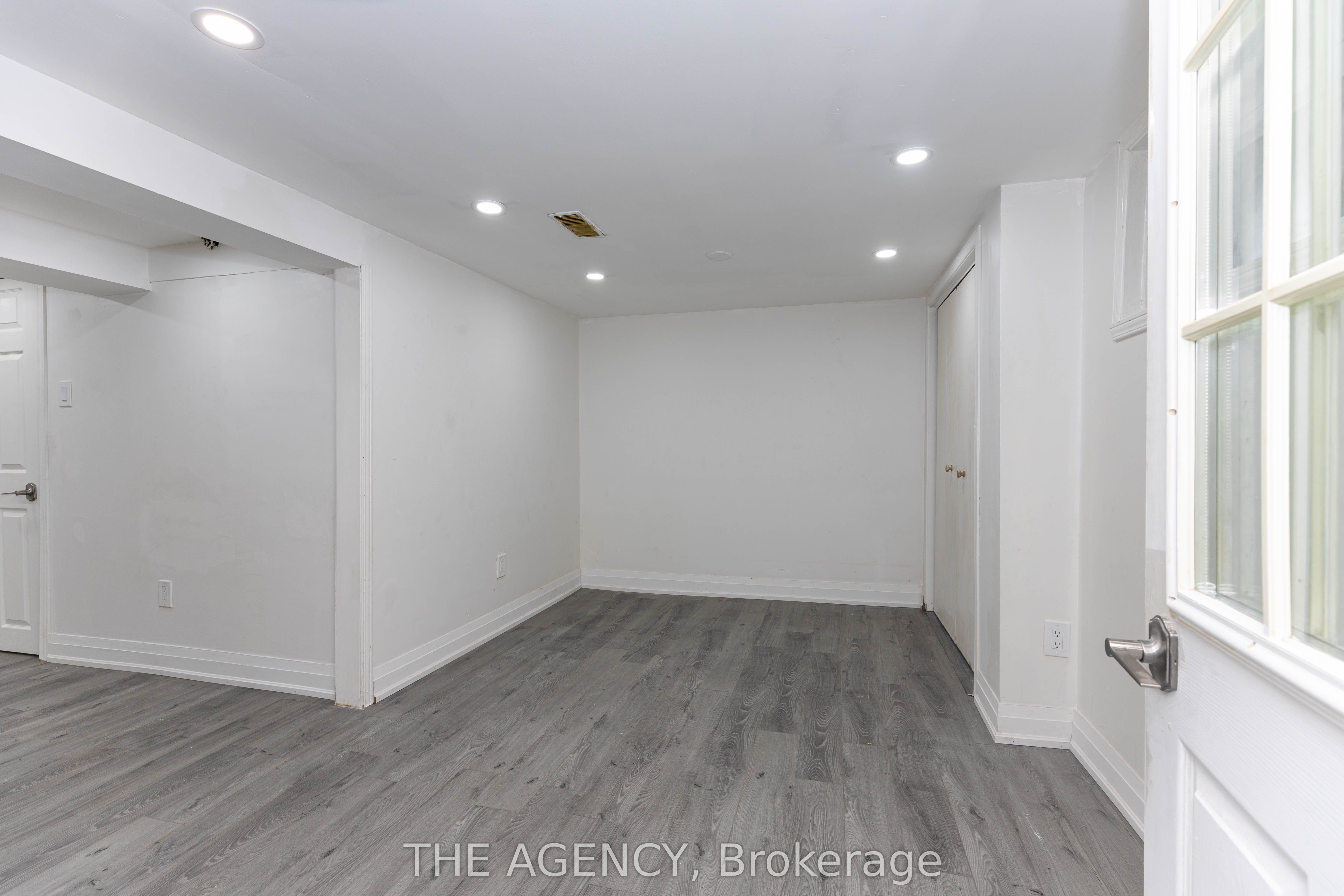 63 Hogarth Street Property Photo 28