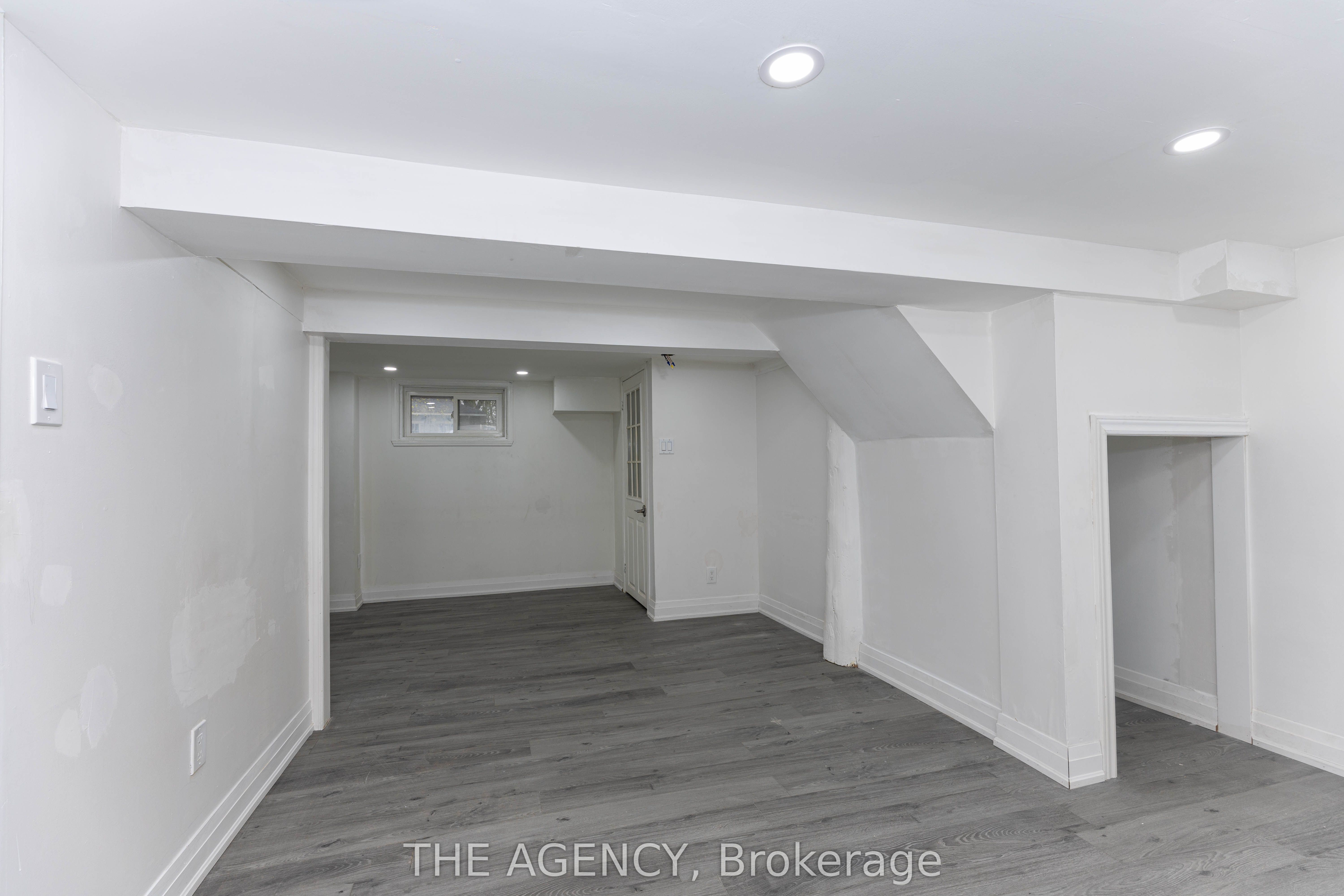 63 Hogarth Street Property Photo 39