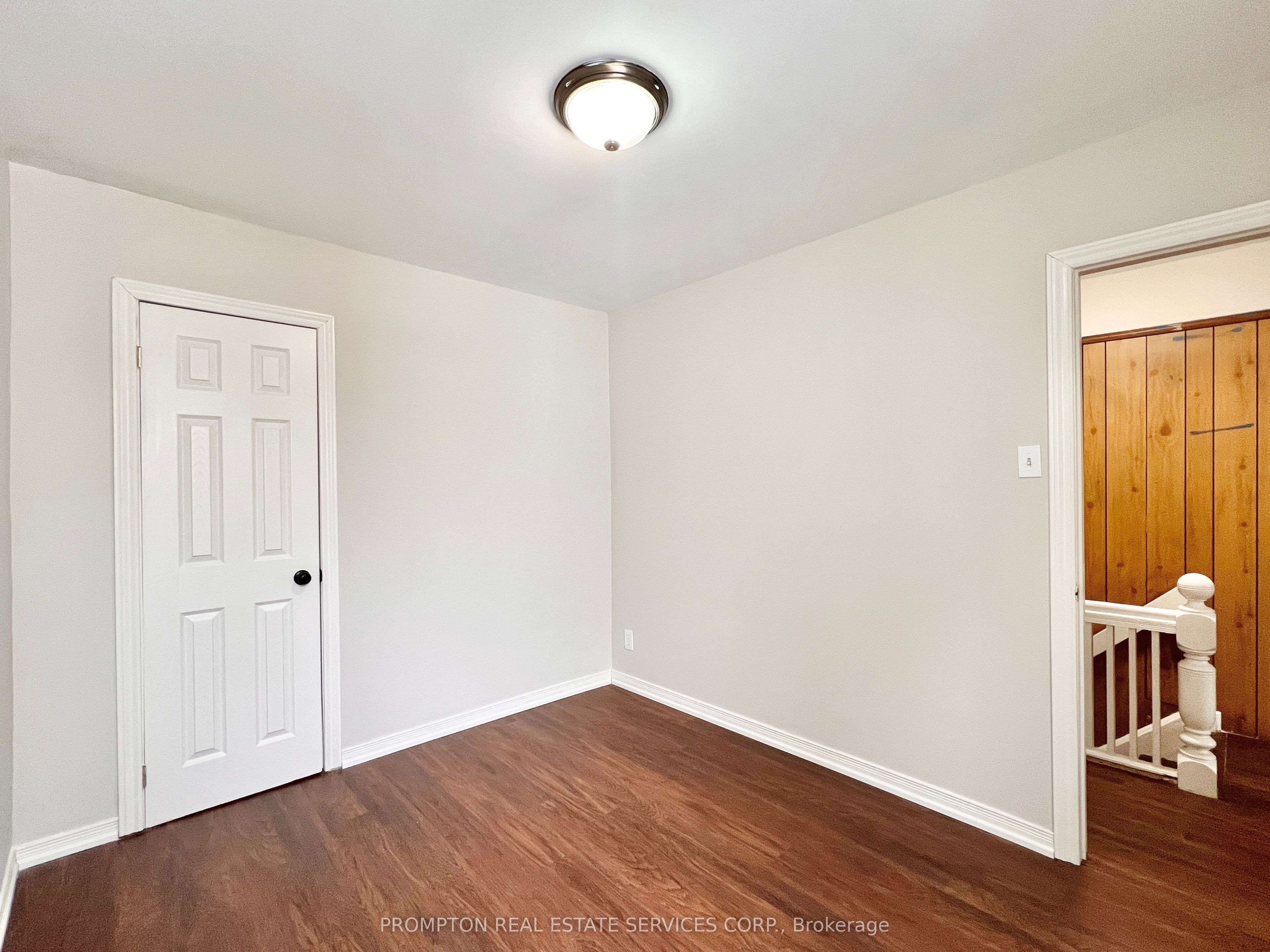 17 Winnifred Avenue Property Photo 35