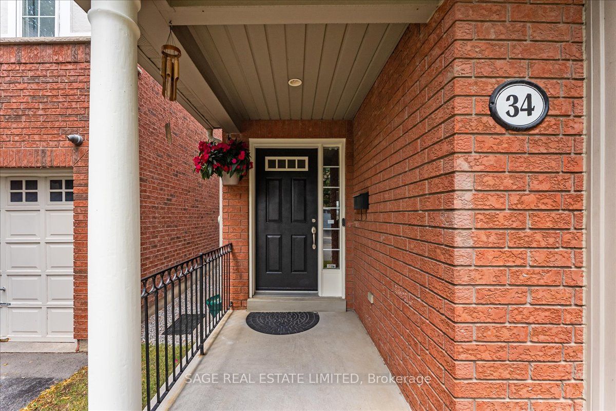 34 Mcsweeney Crescent Property Photo 4