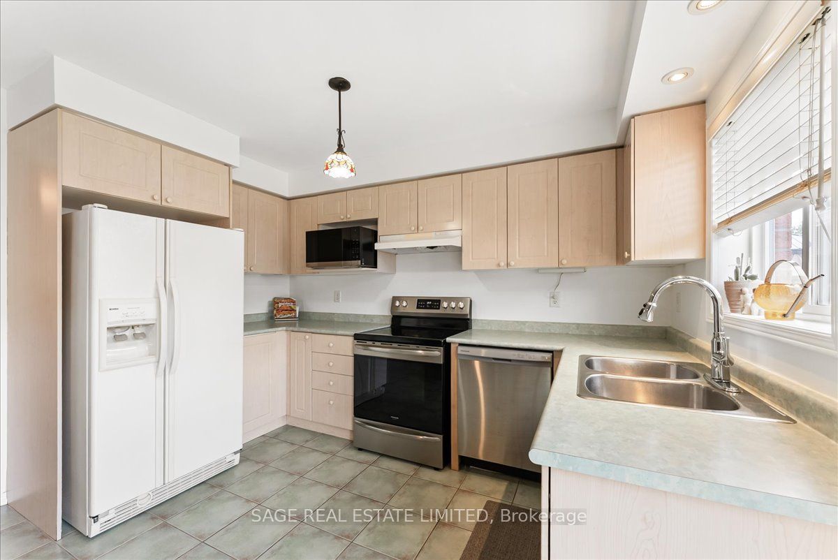 34 Mcsweeney Crescent Property Photo 15