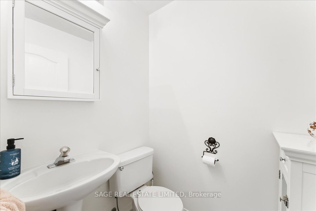 34 Mcsweeney Crescent Property Photo 19