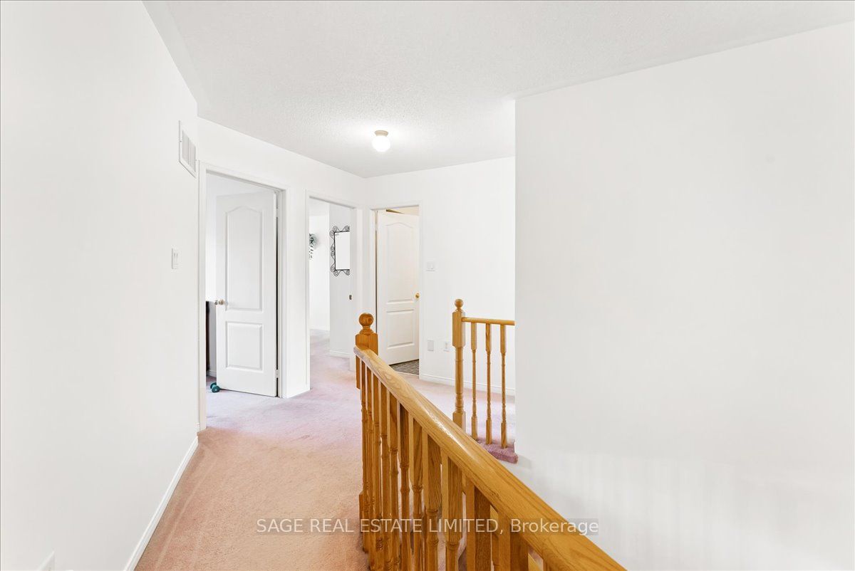 34 Mcsweeney Crescent Property Photo 21