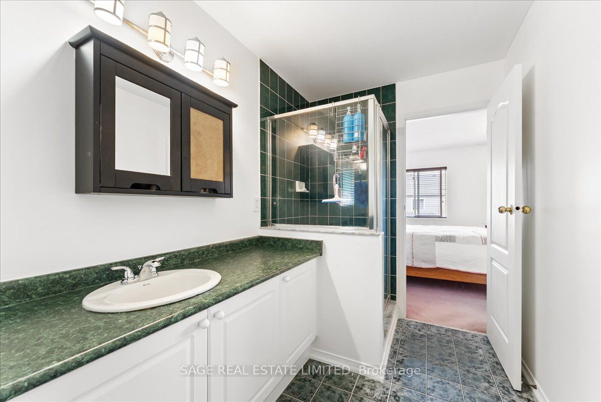 34 Mcsweeney Crescent Property Photo 26