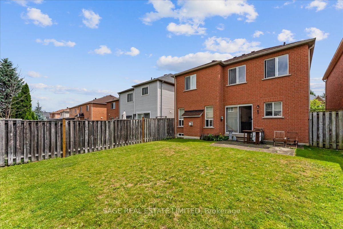 34 Mcsweeney Crescent Property Photo 38