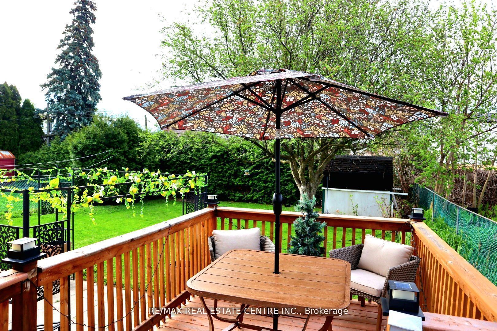 401 Elgin St Street E Property Photo 35