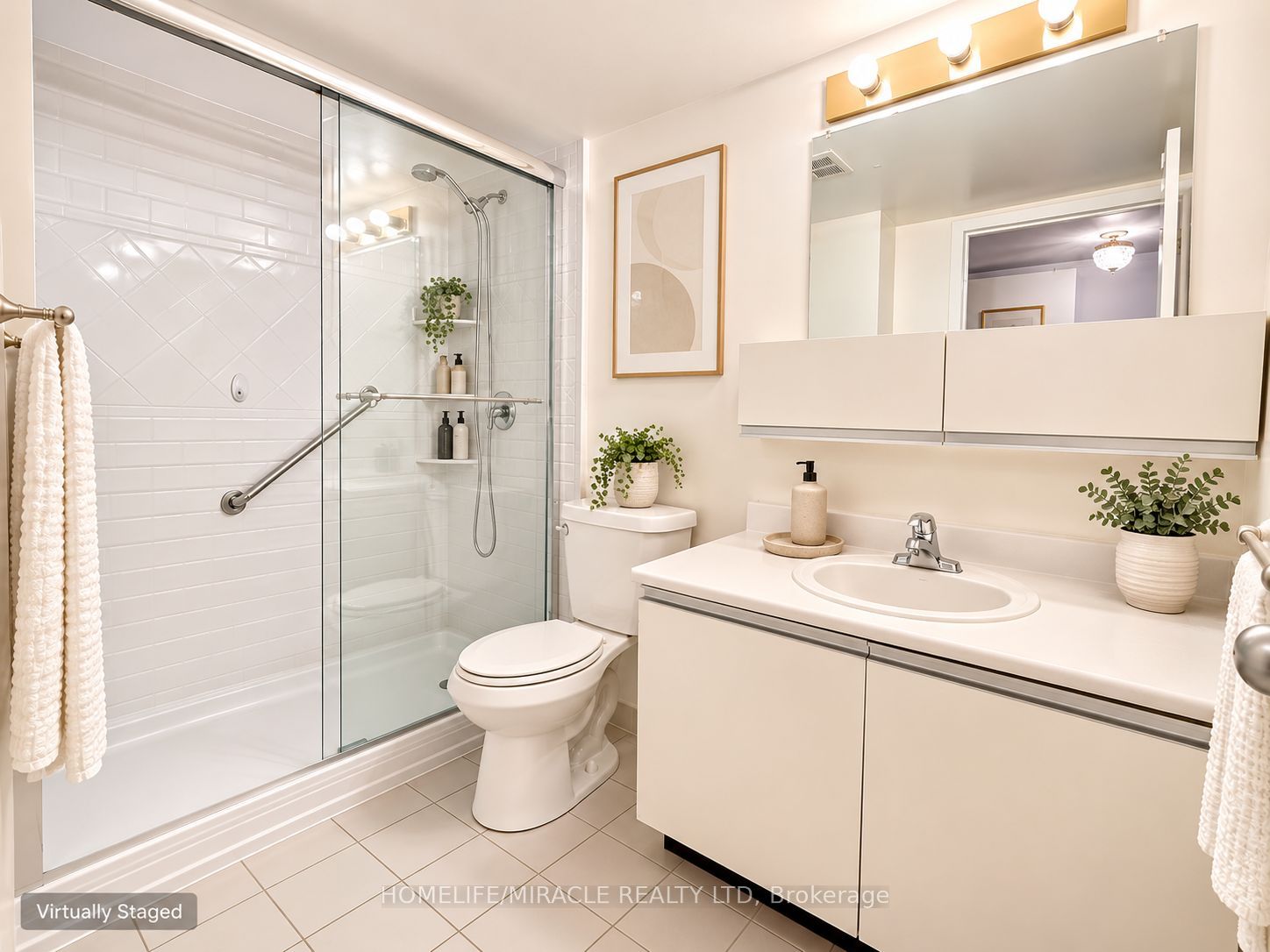 8 Silver Bell Grove 810 Property Photo 7
