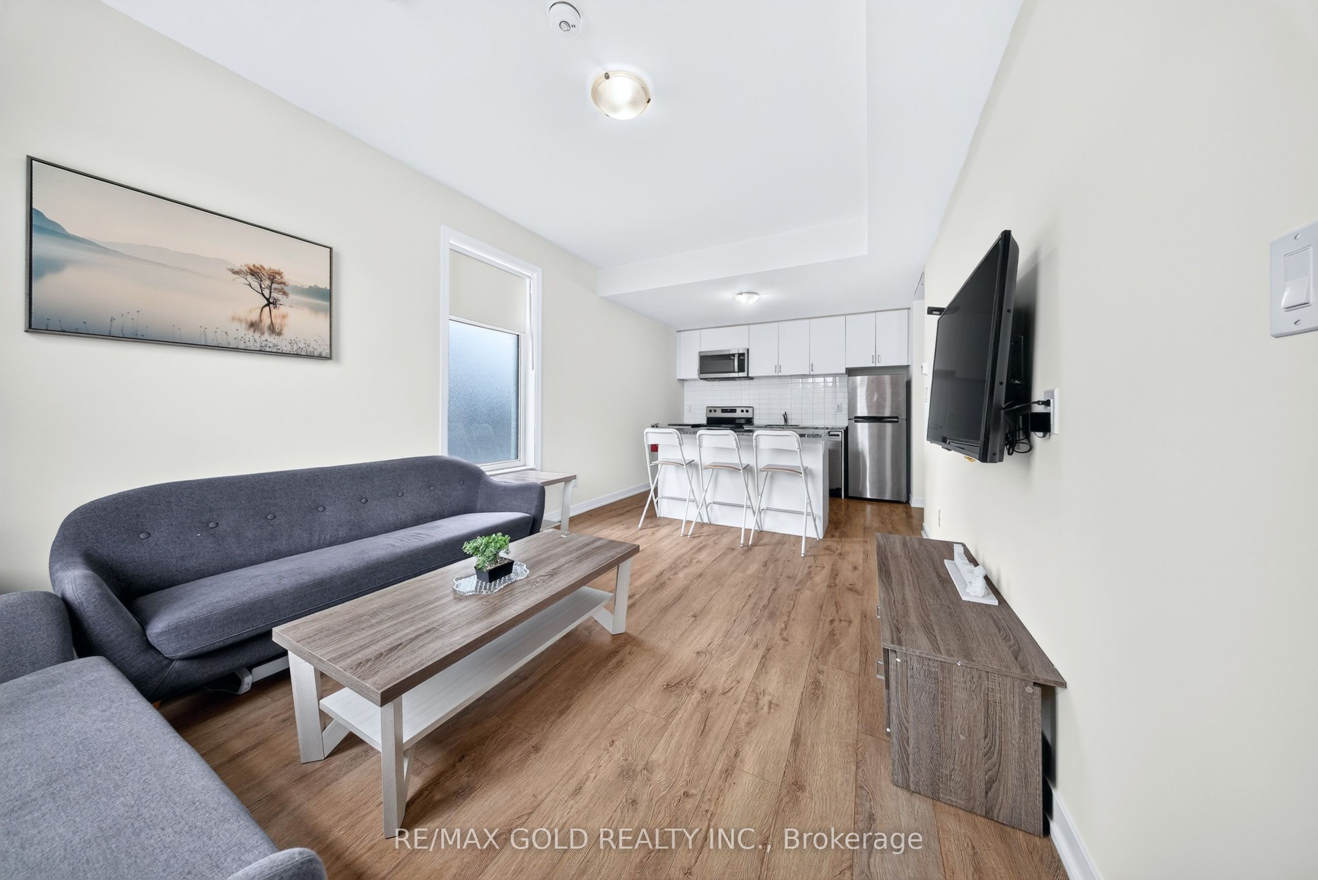 1780 Simcoe Street N 106 Property Photo 13