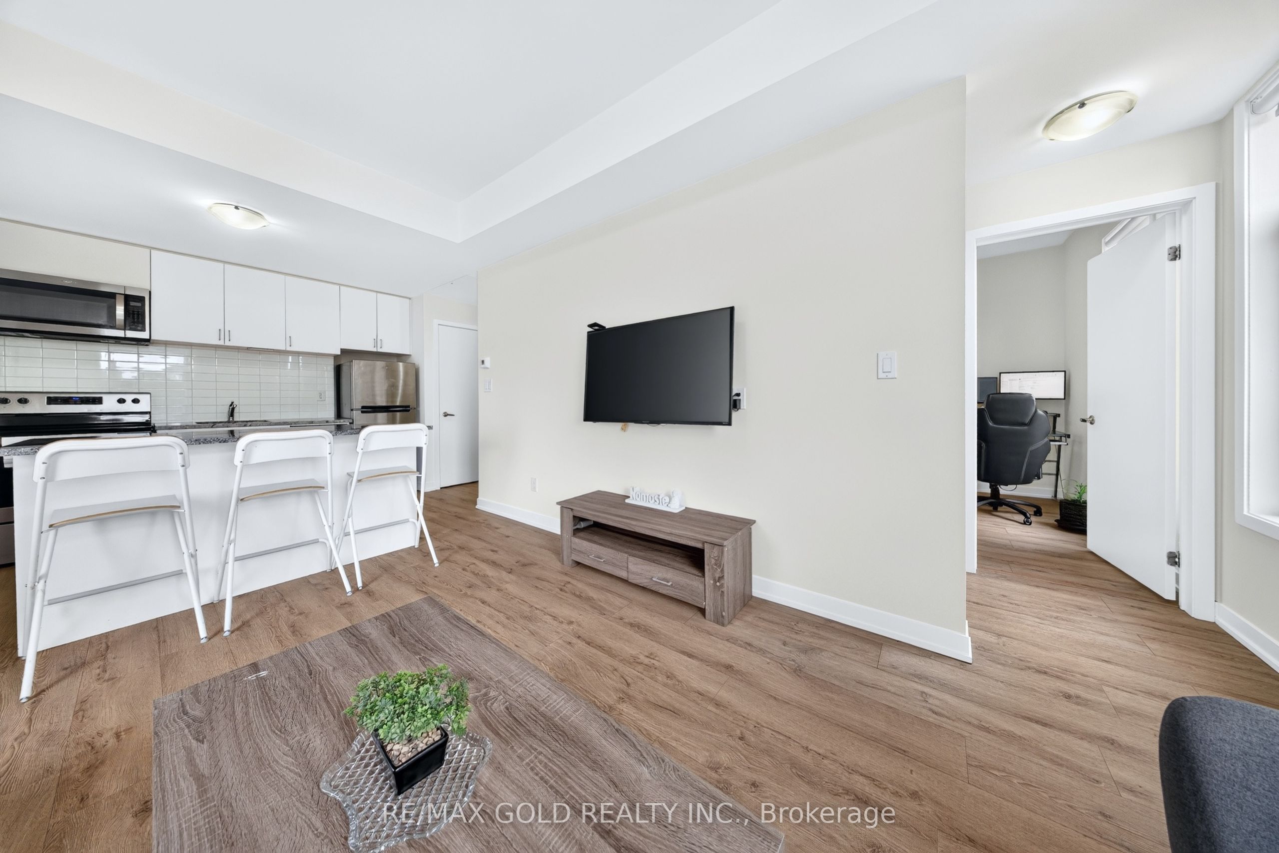 1780 Simcoe Street N 106 Property Photo 15