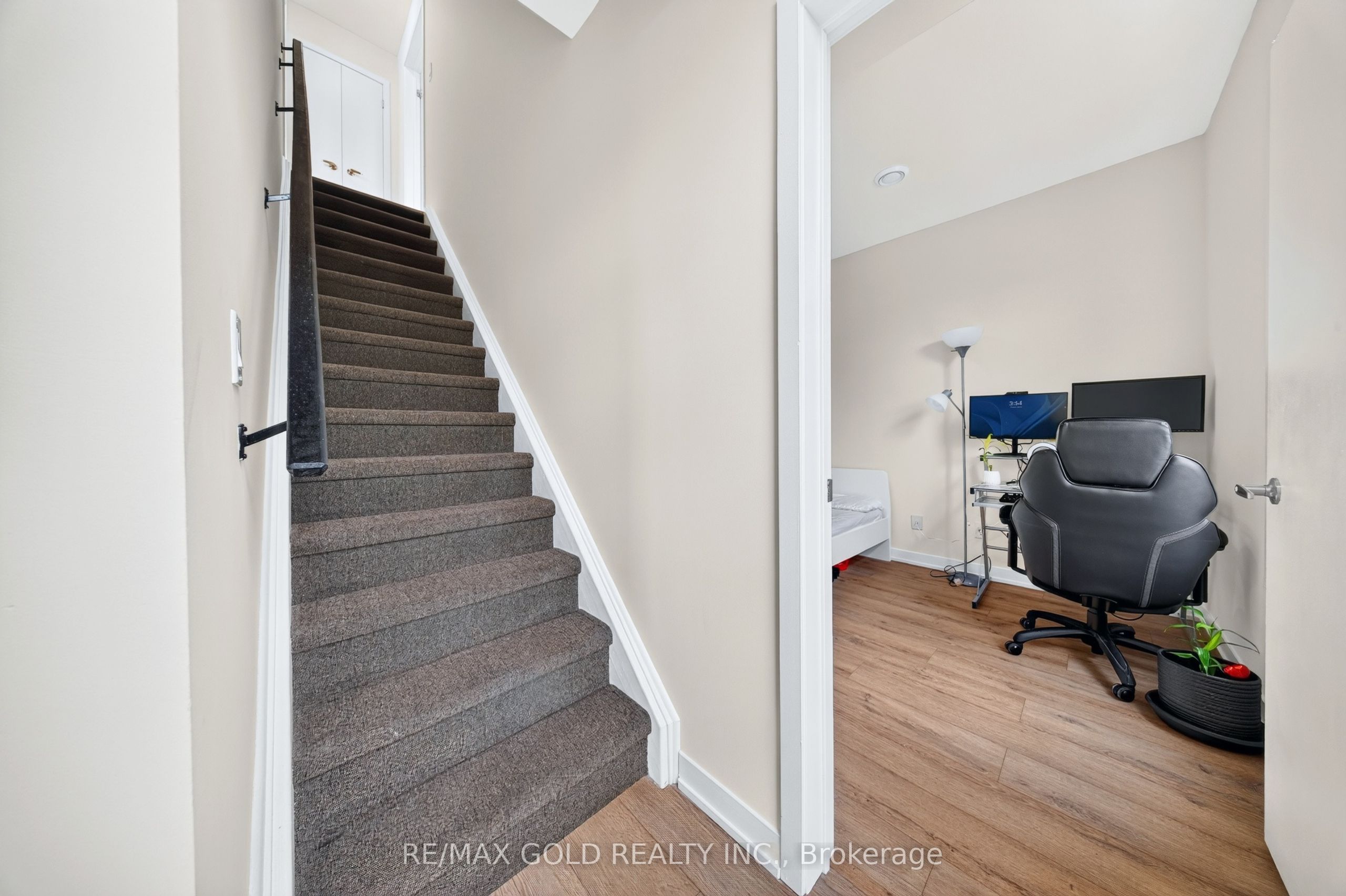 1780 Simcoe Street N 106 Property Photo 17