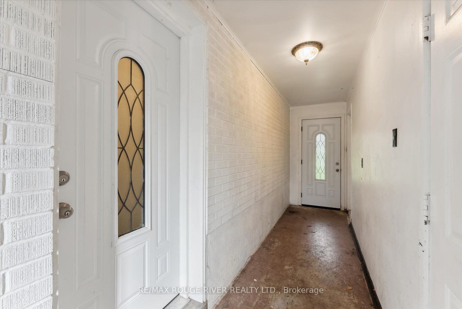 1121 Brock Street S Bsmt Property Photo 5