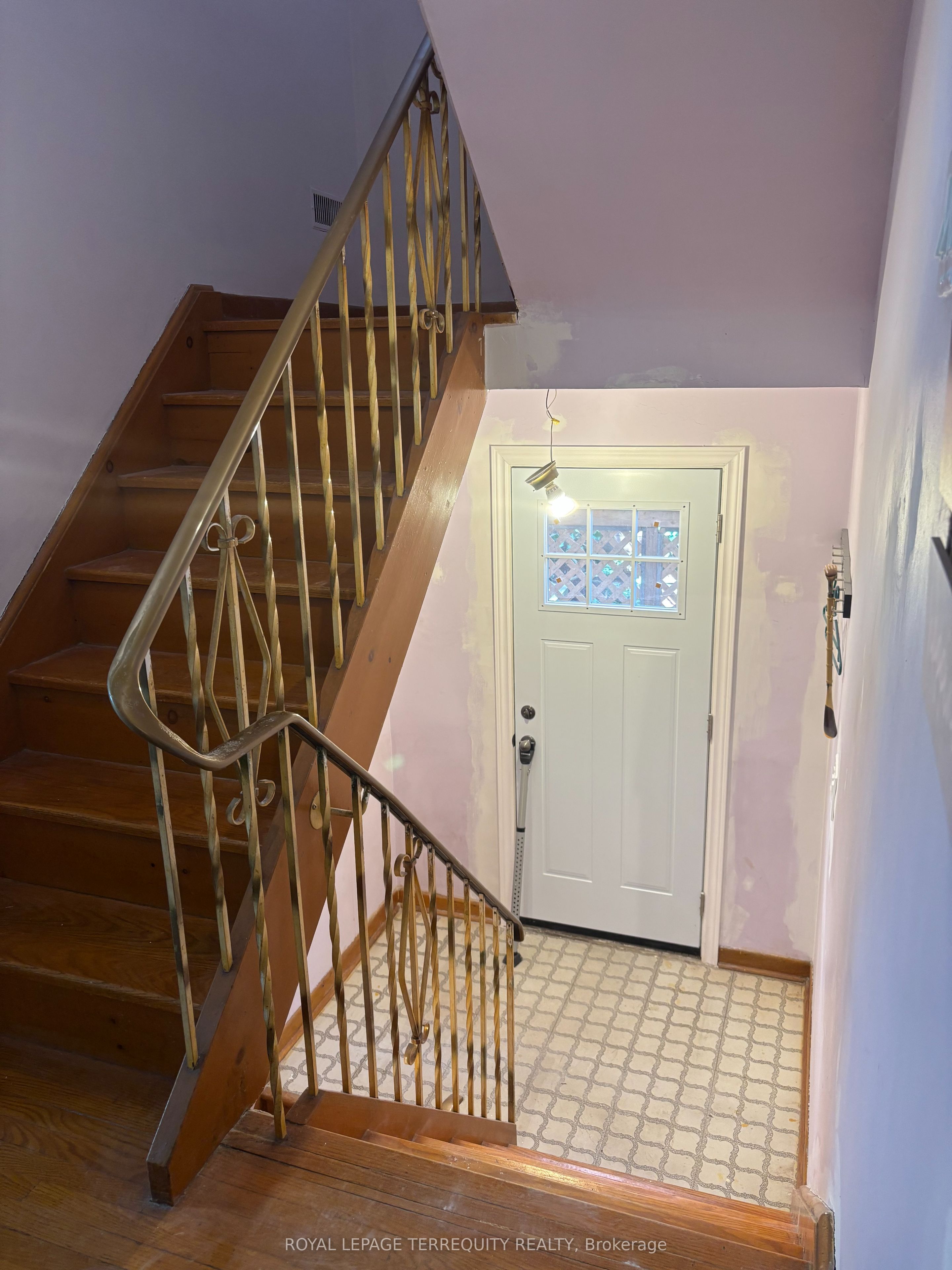 82 Main Street Property Photo 2