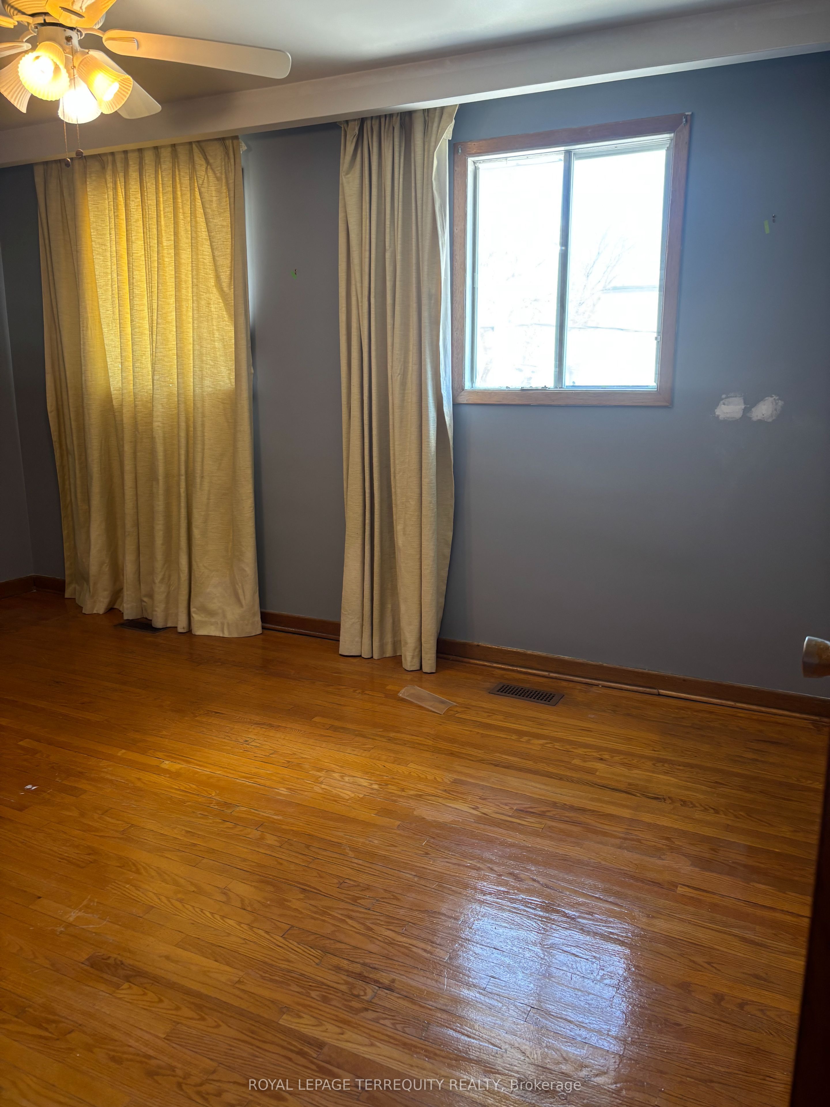 82 Main Street Property Photo 9