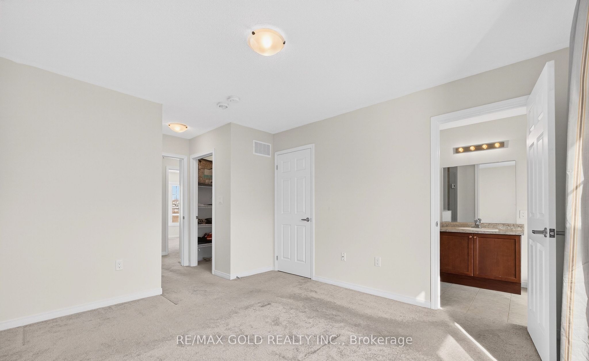846 Atwater Path Property Photo 14