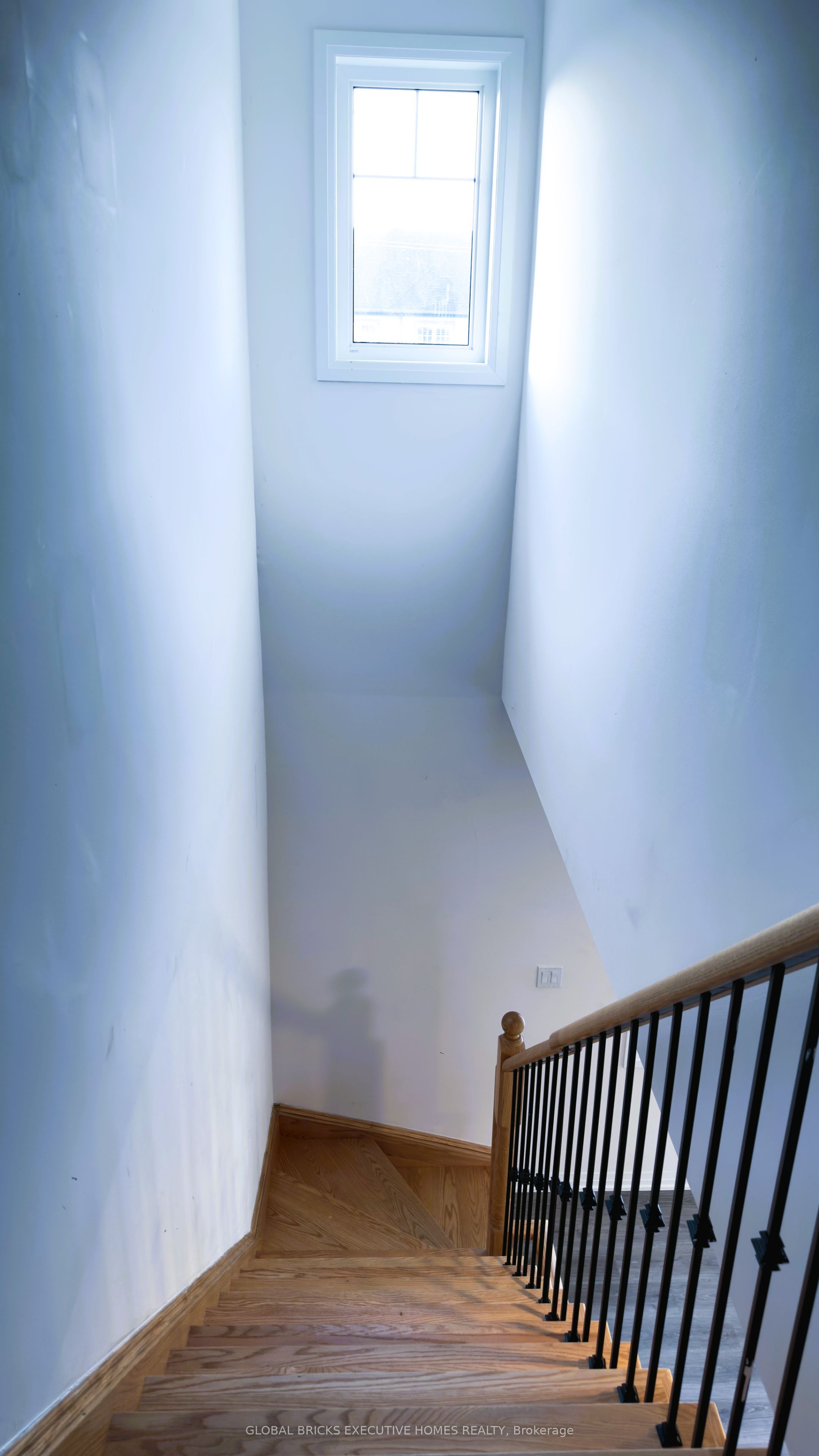42 Ambereen Place E Property Photo 29