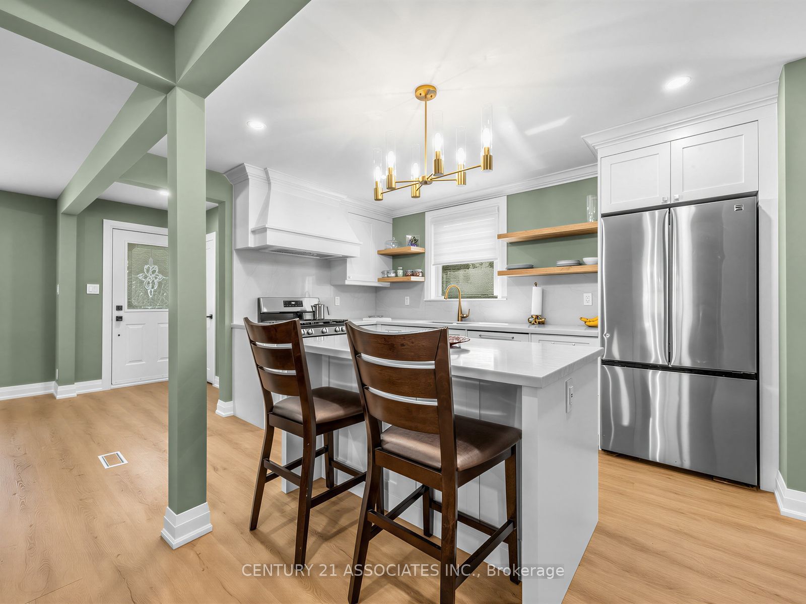 58 Central Park Boulevard S Property Photo 11