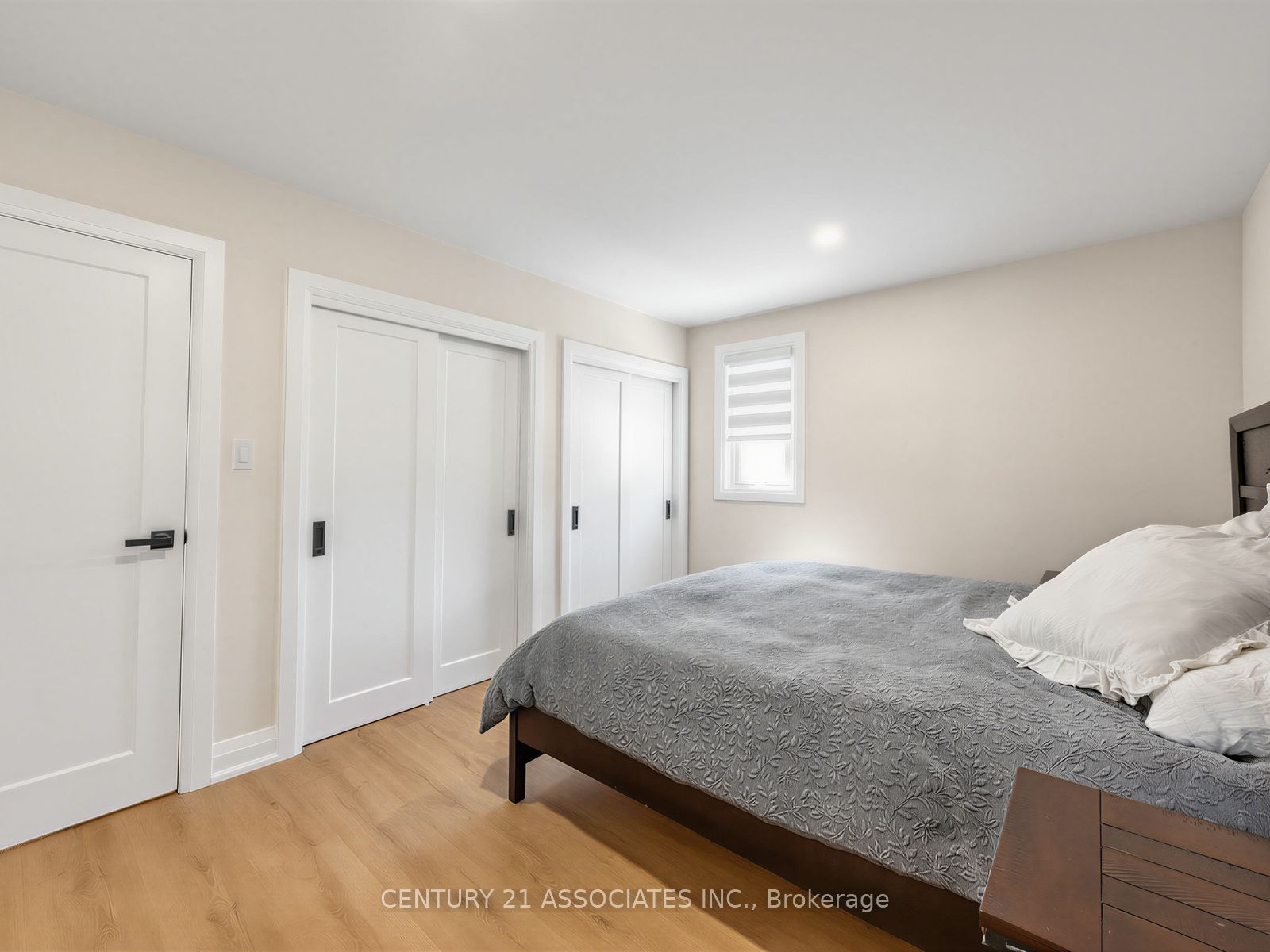 58 Central Park Boulevard S Property Photo 18
