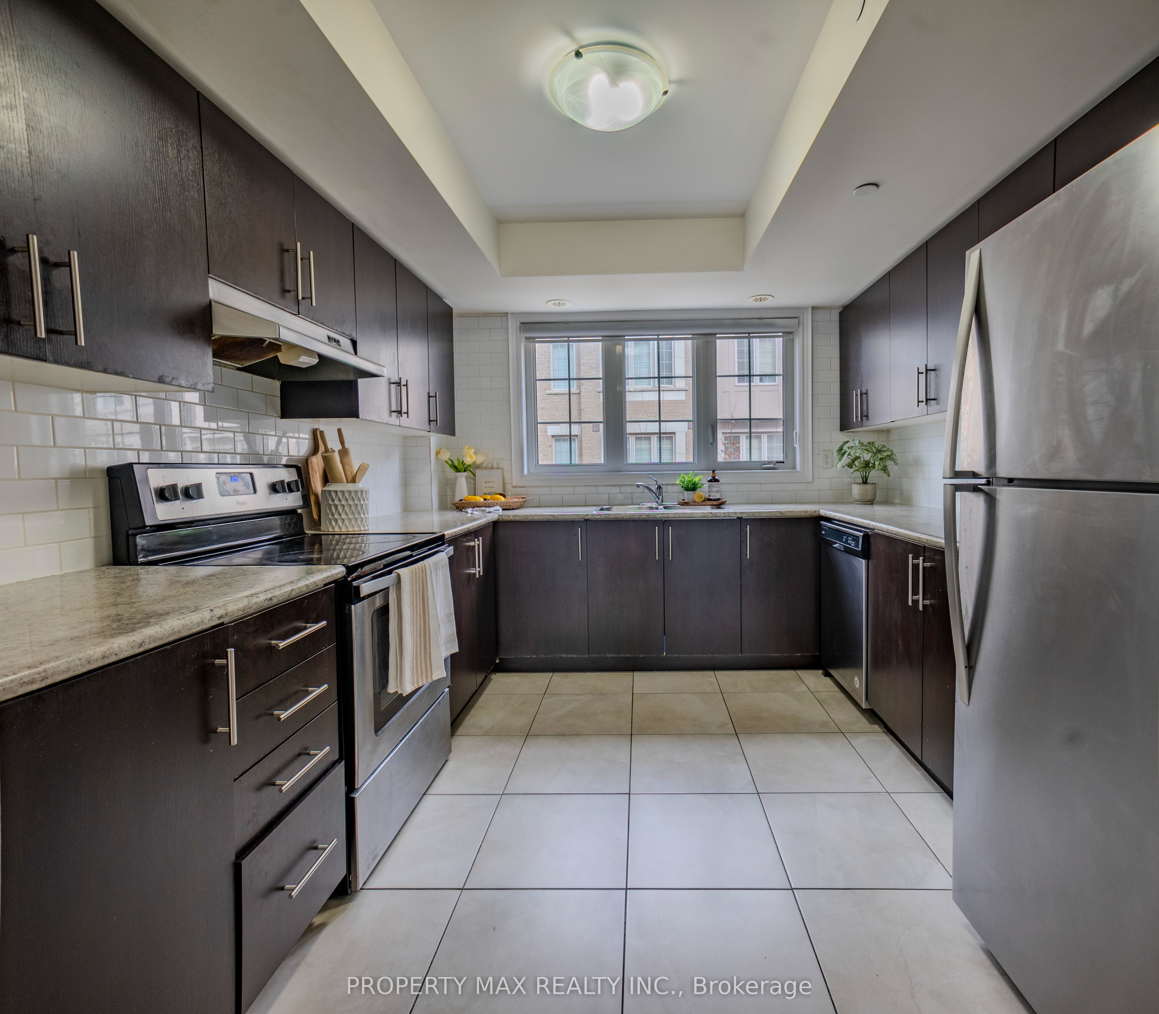 2589 Bromus Path Property Photo 5