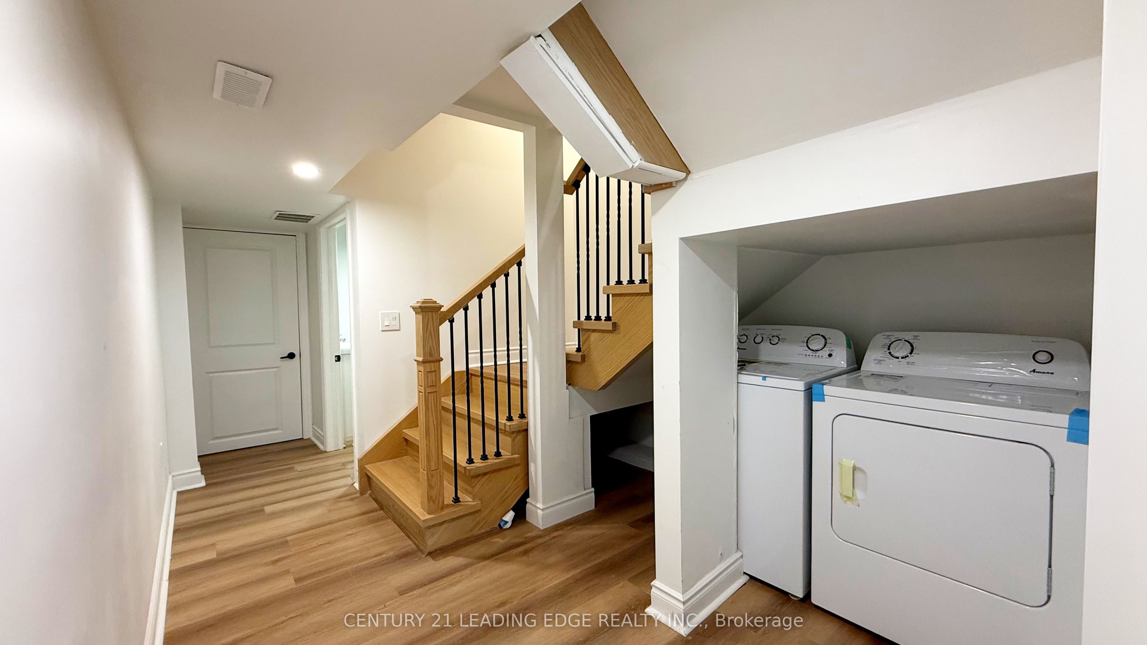 2385 Strathmore Crescent Bsmt Property Photo 2