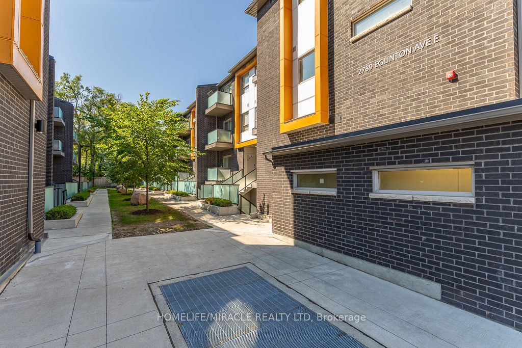 2789 Eglinton Avenue 413 Property Photo 2