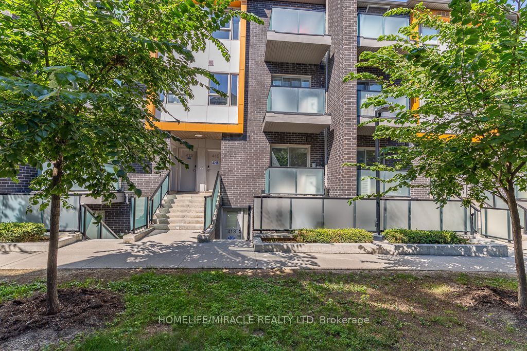 2789 Eglinton Avenue 413 Property Photo 3