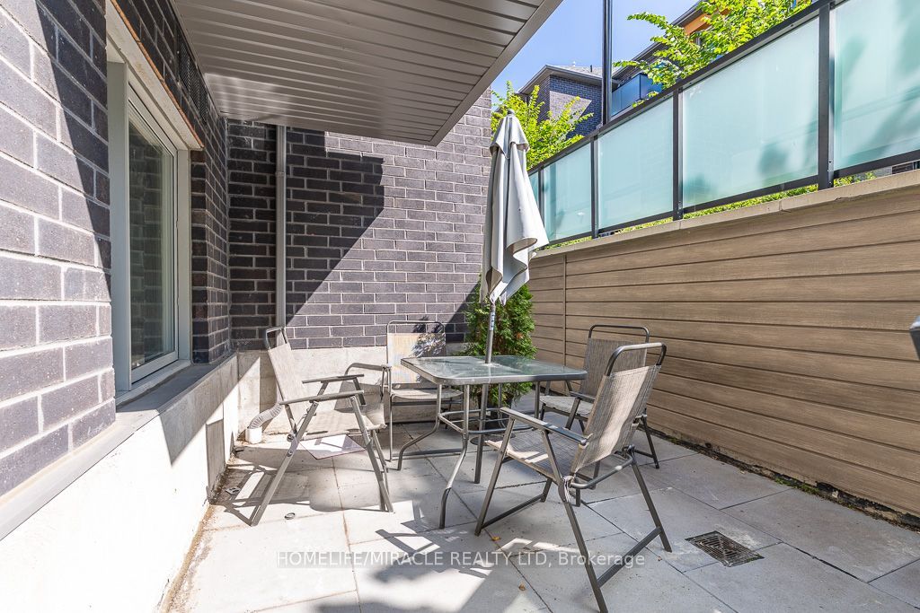 2789 Eglinton Avenue 413 Property Photo 6