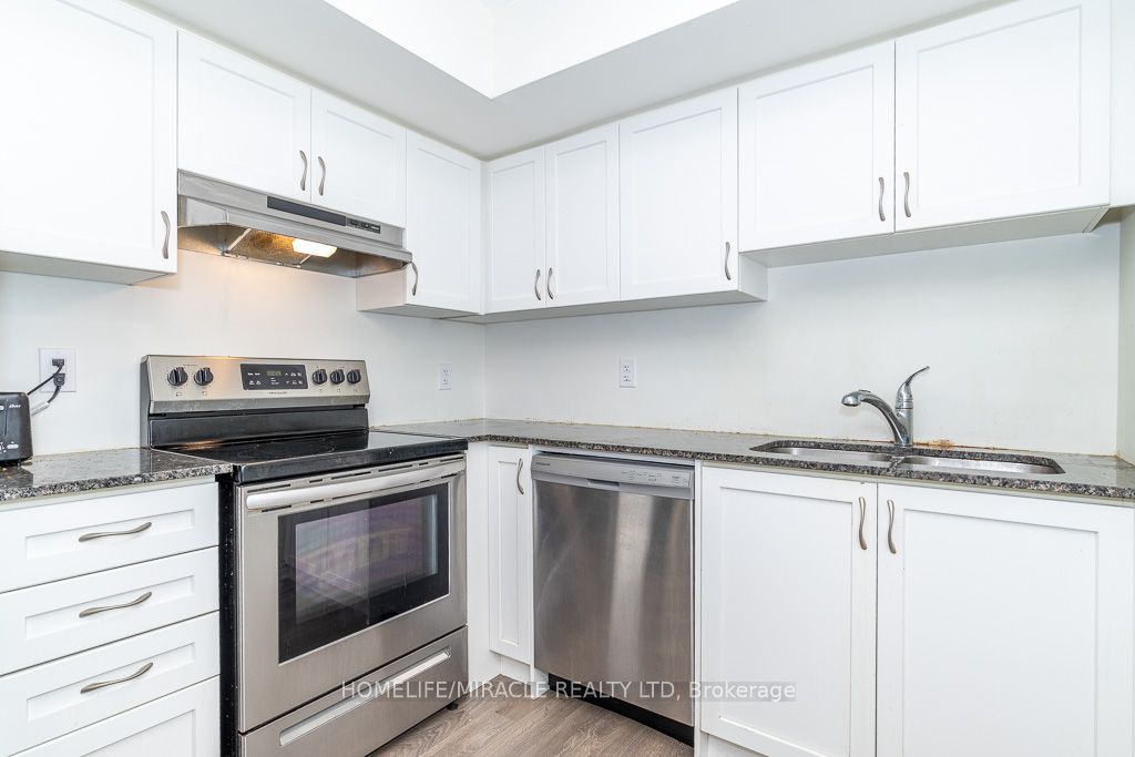 2789 Eglinton Avenue 413 Property Photo 13