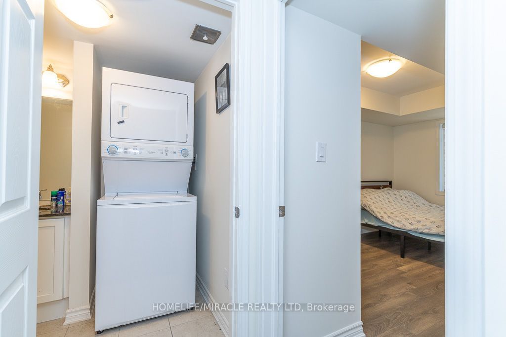 2789 Eglinton Avenue 413 Property Photo 14