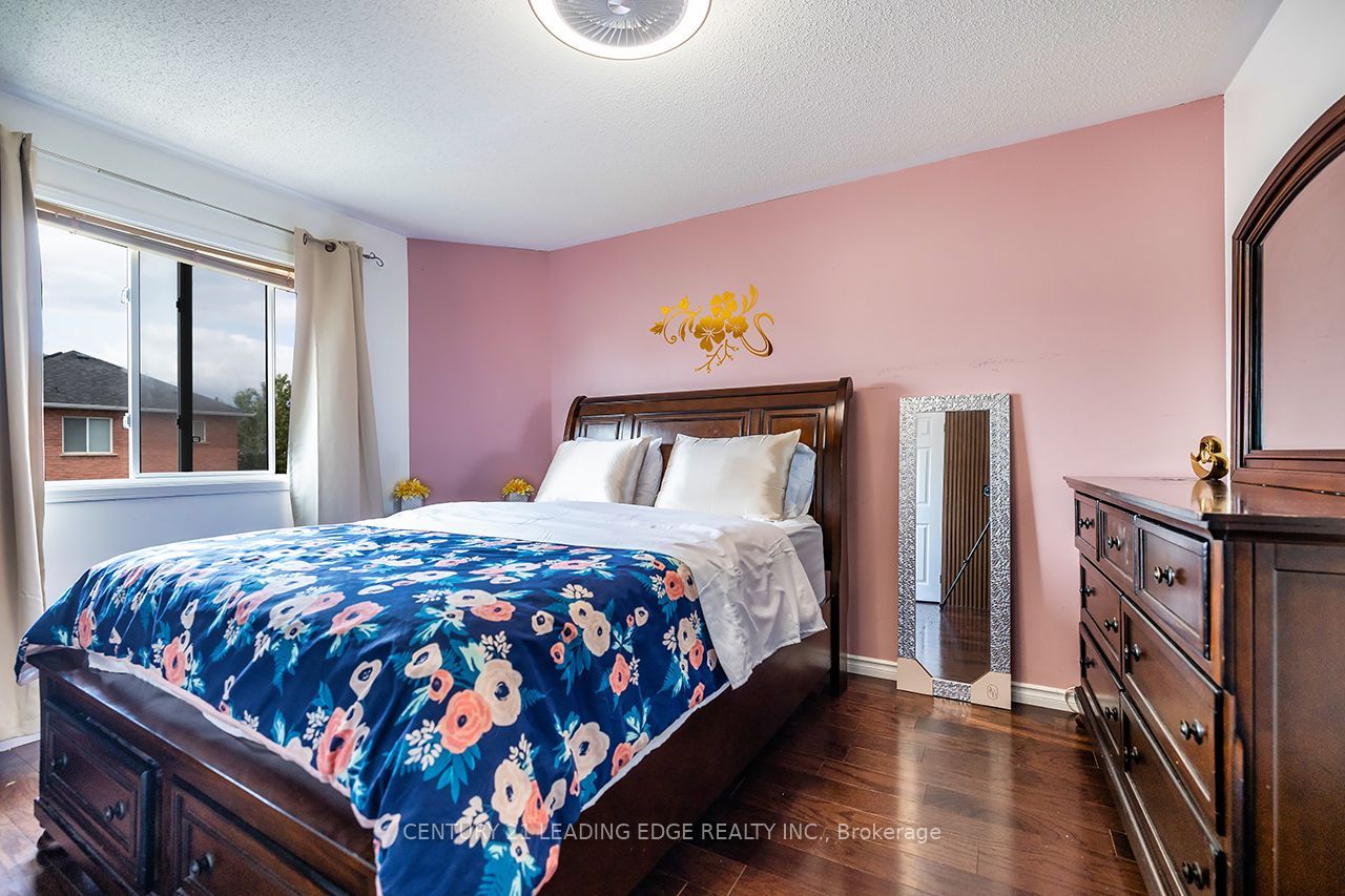 14 Guildwood Drive Property Photo 12