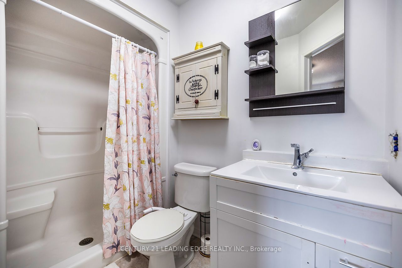 14 Guildwood Drive Property Photo 13