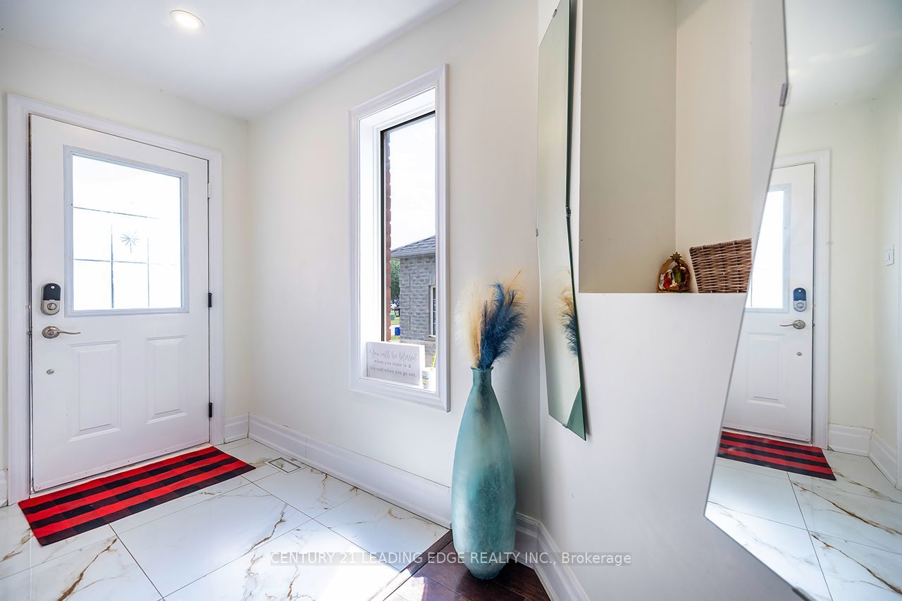 14 Guildwood Drive Property Photo 37