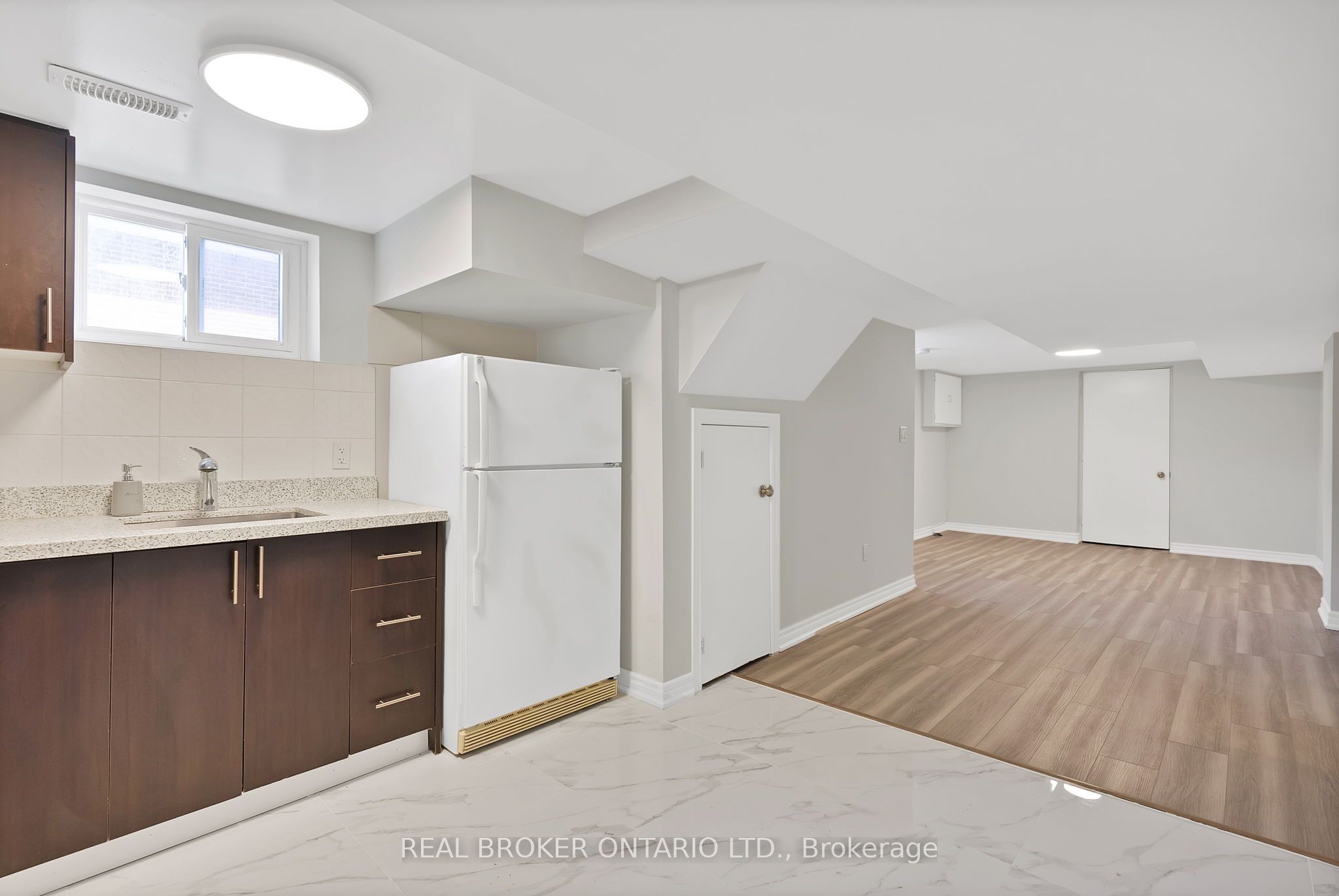 744 Olive Avenue Bsmt Property Photo 9