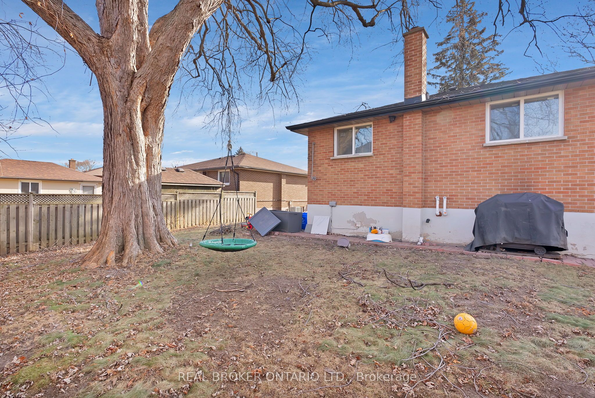 744 Olive Avenue Bsmt Property Photo 23