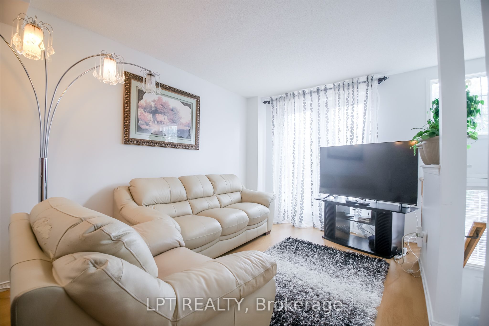 1378 Meadowvale Road 36 Property Photo 6