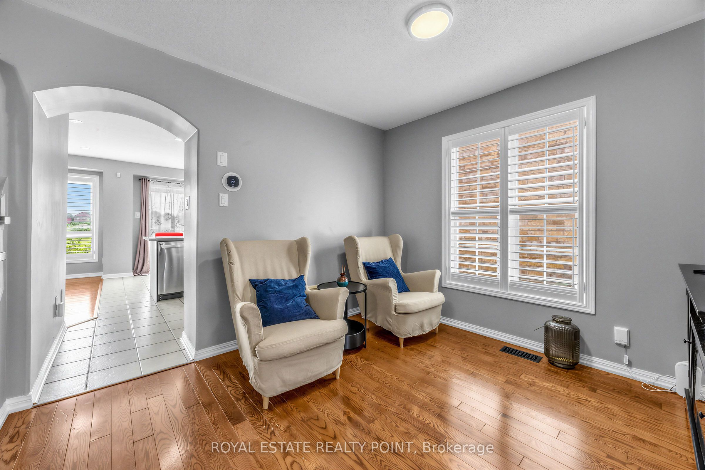 141 Raponi Circle Property Photo 4