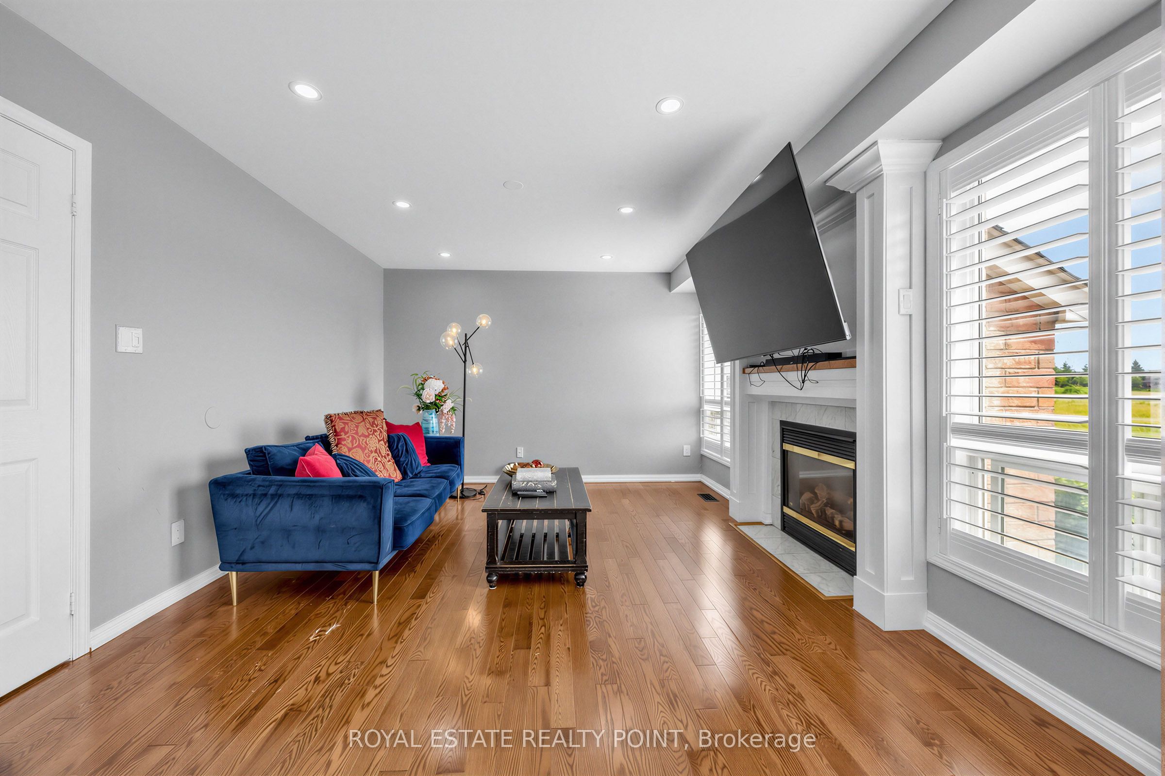 141 Raponi Circle Property Photo 13