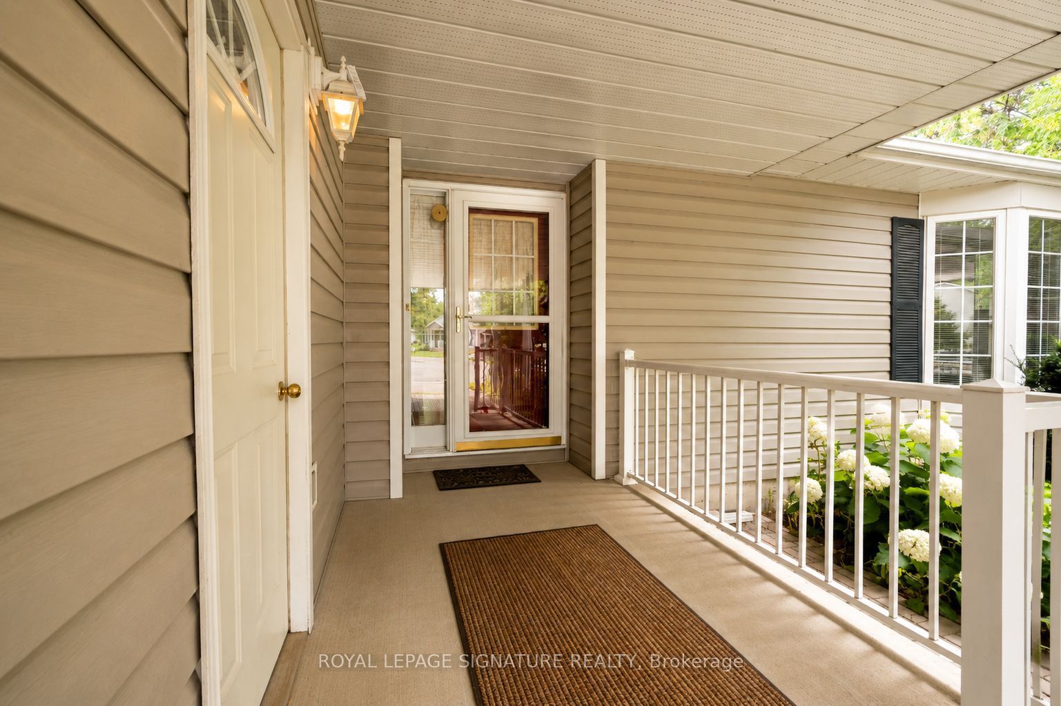 9 Huron Court Property Photo 8