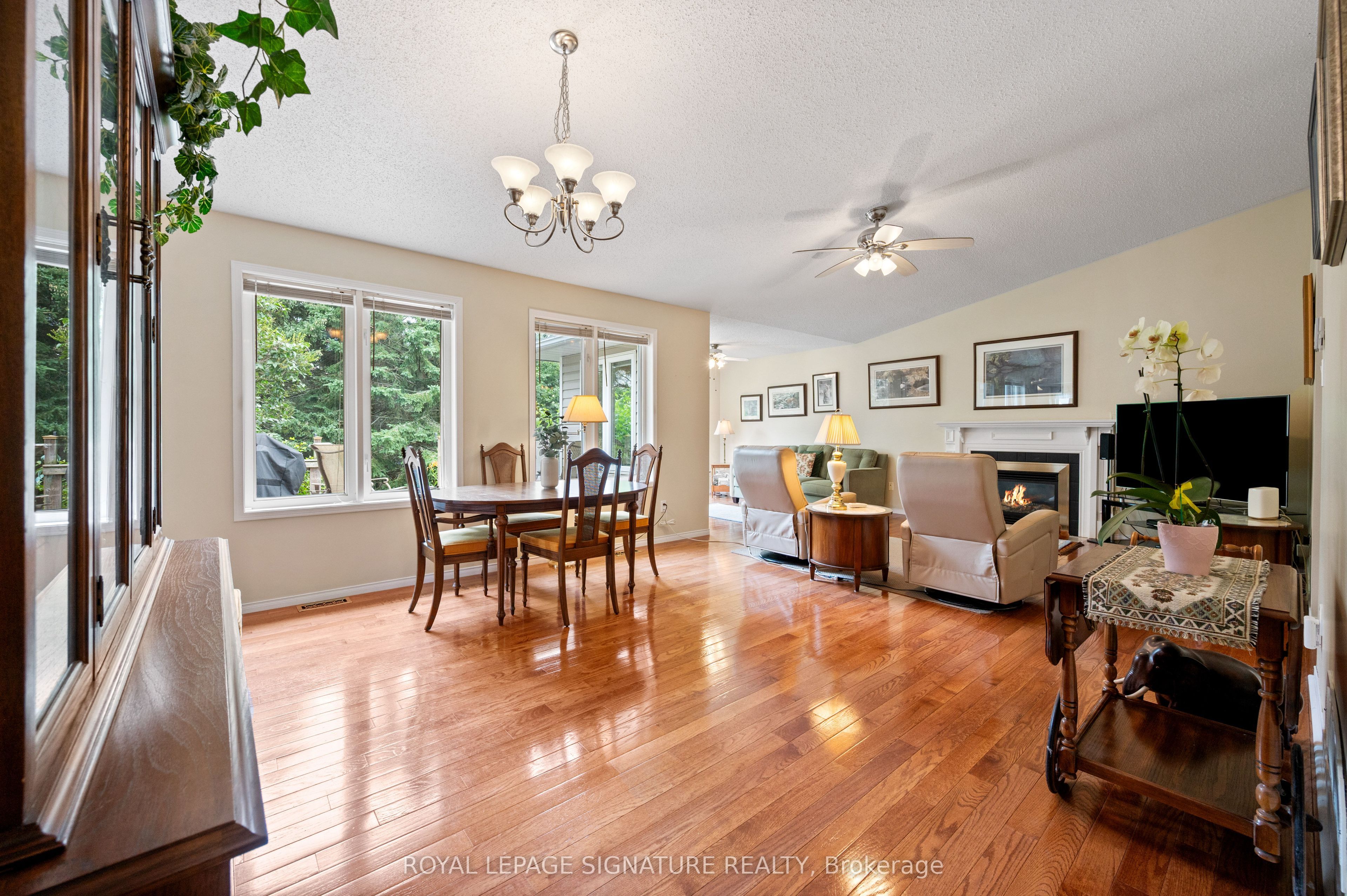 9 Huron Court Property Photo 10