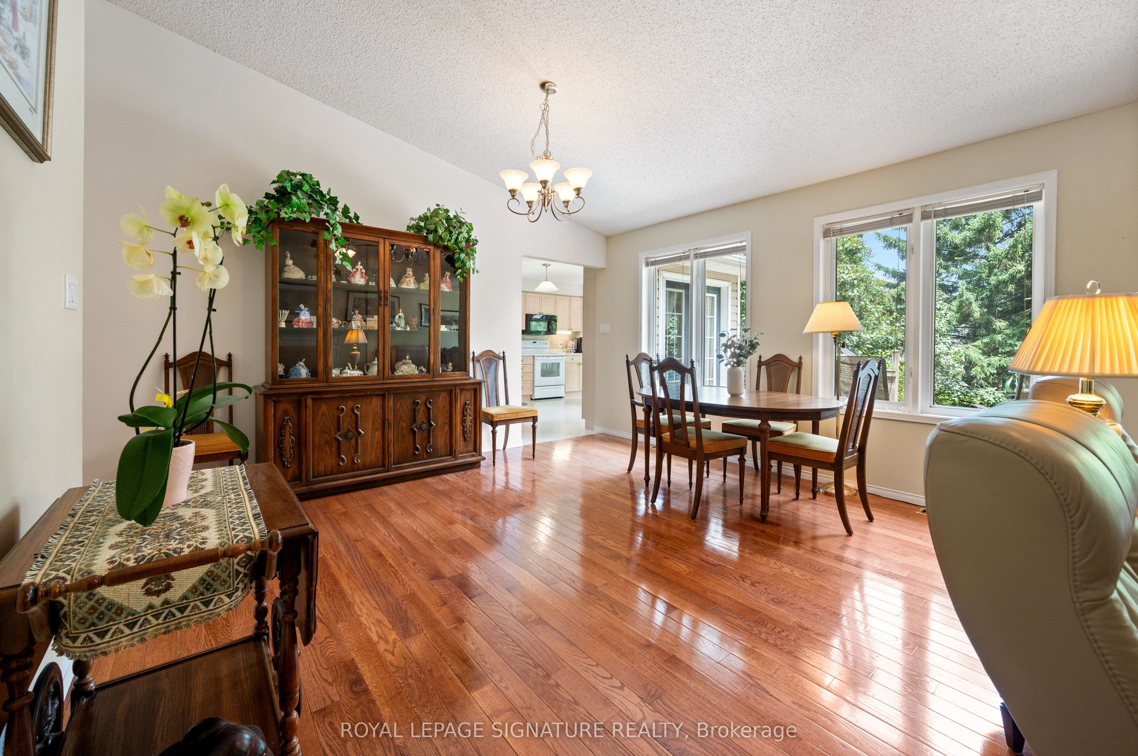 9 Huron Court Property Photo 12