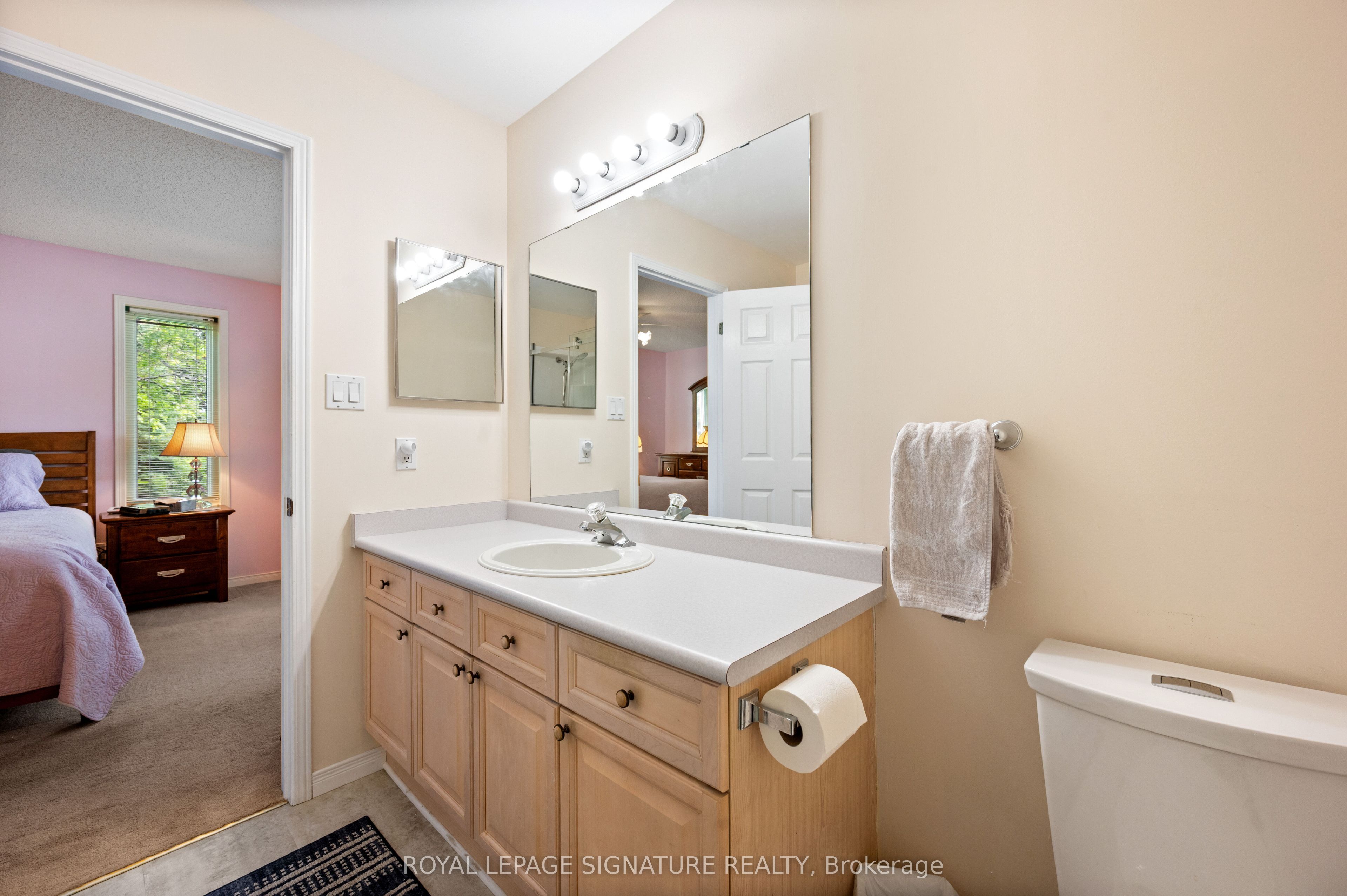 9 Huron Court Property Photo 28