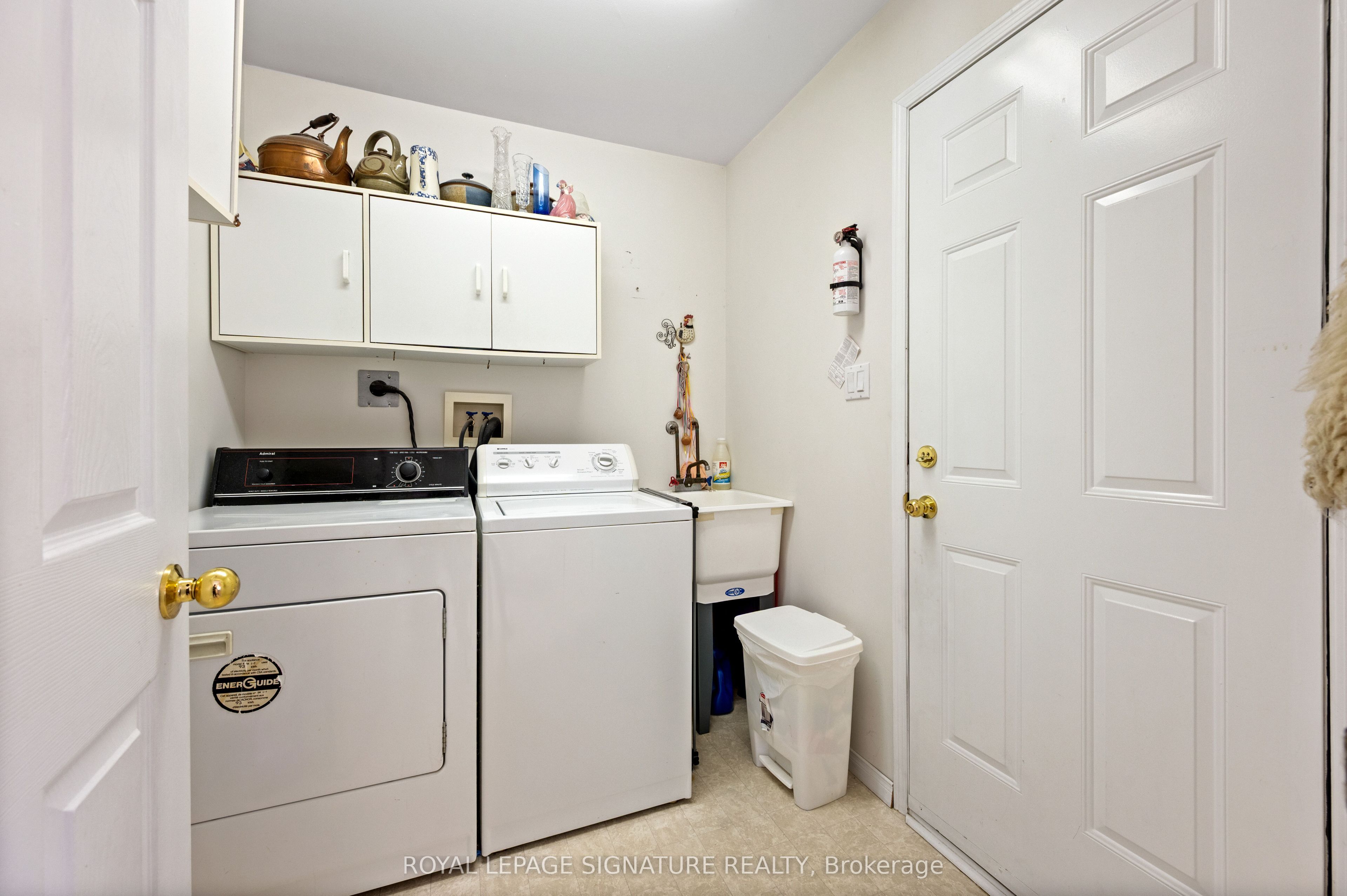 9 Huron Court Property Photo 32
