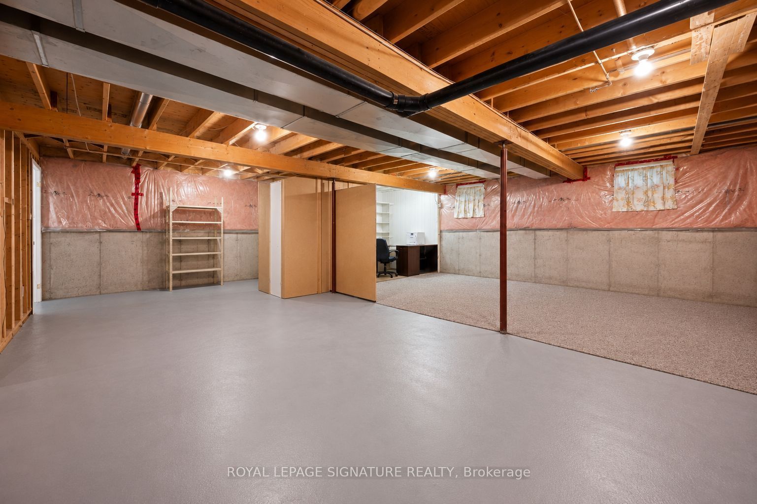 9 Huron Court Property Photo 37