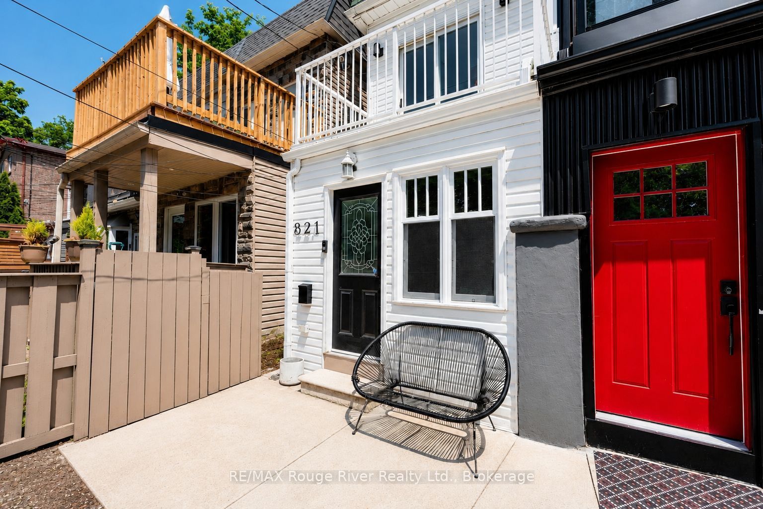 821 Craven Road Property Photo 2