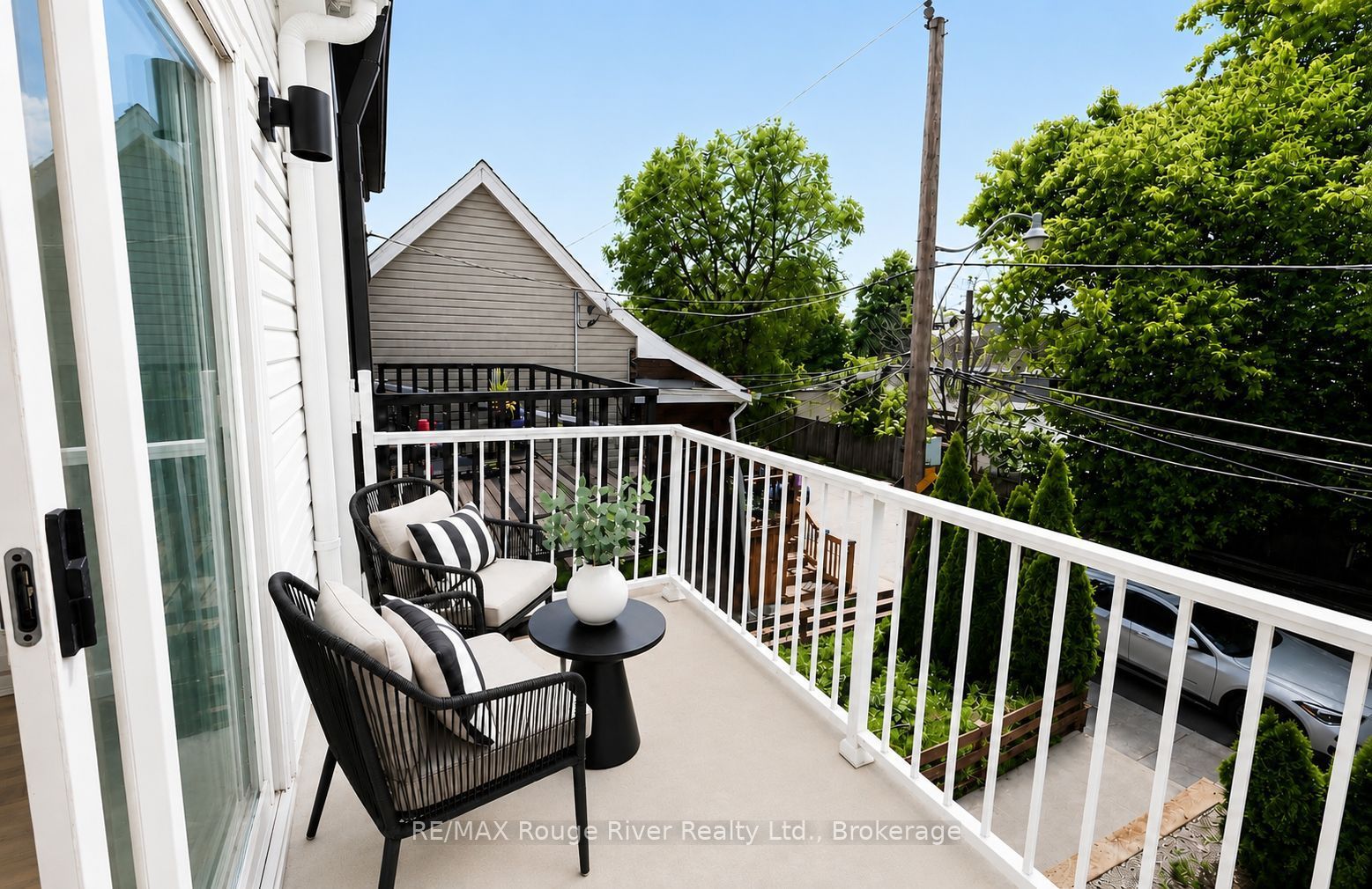 821 Craven Road Property Photo 9