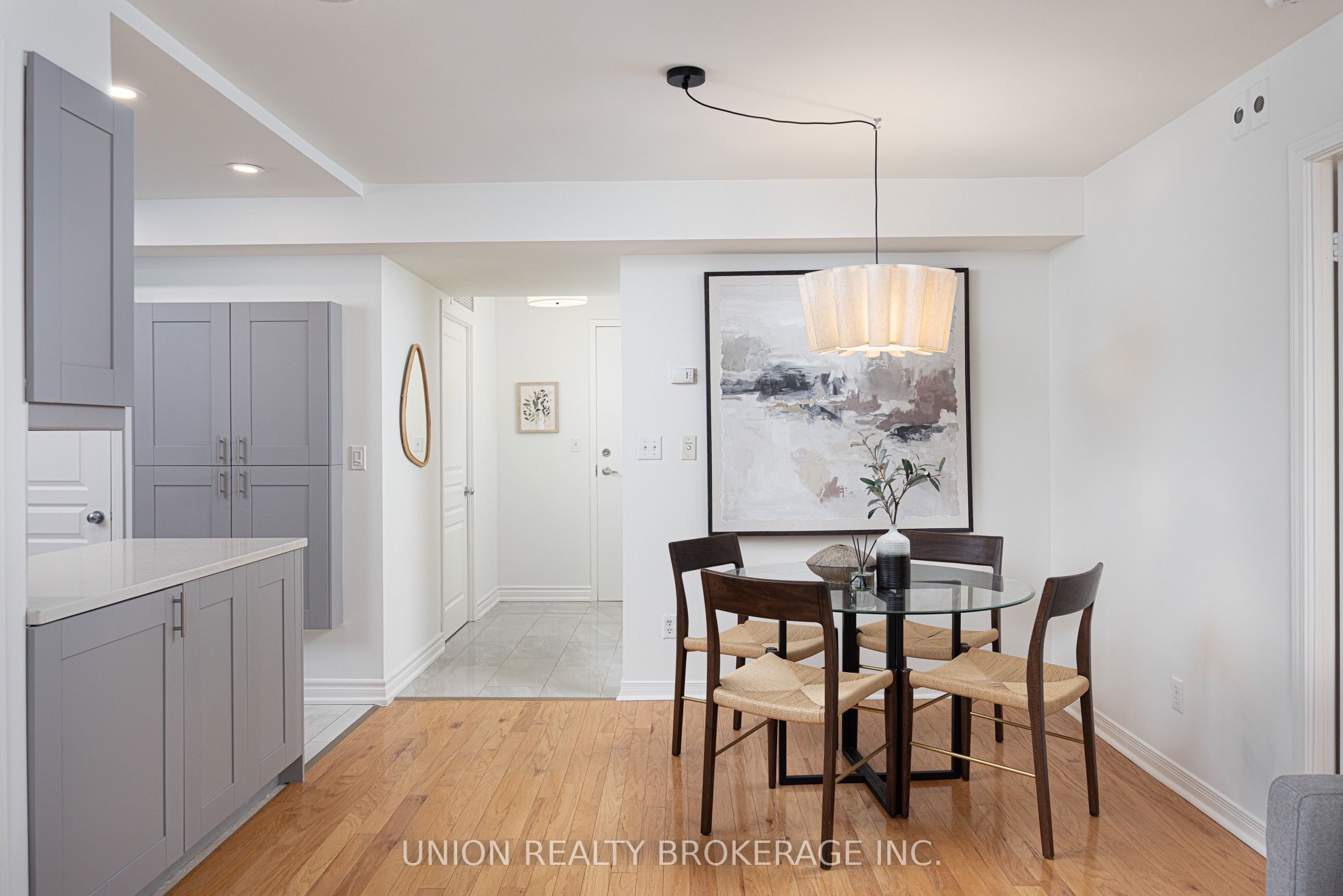 1765 Queen Street E 213 Property Photo 9