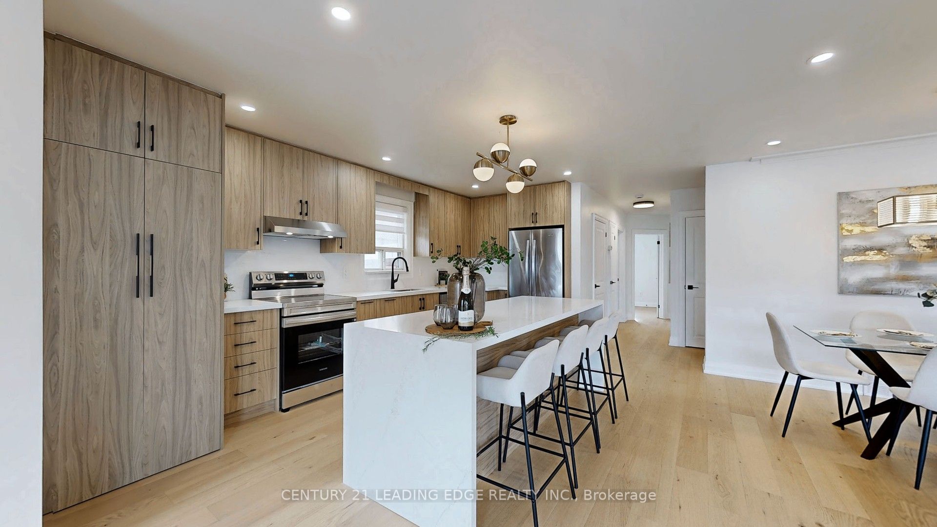 70 Wexford Boulevard Property Photo 14